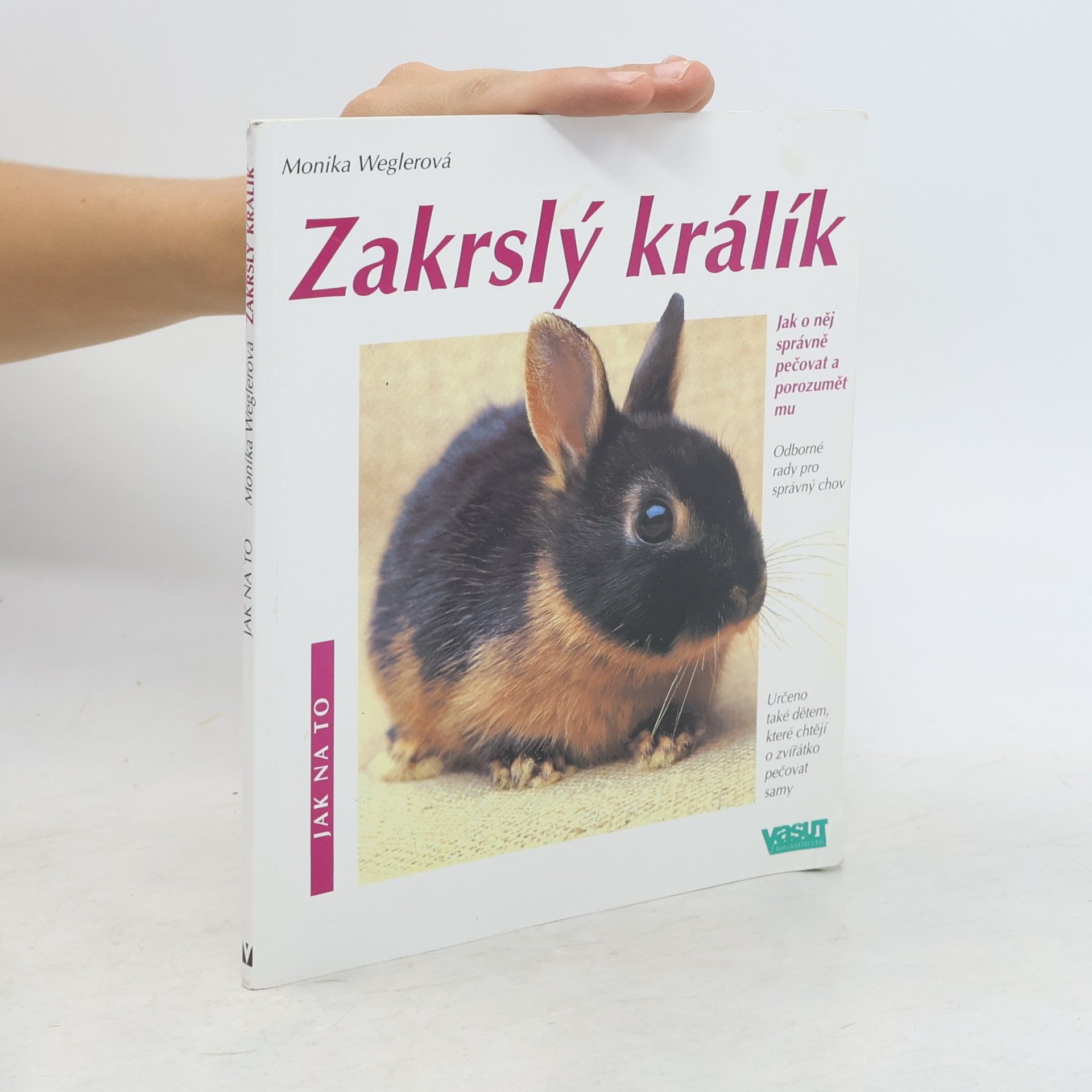 Monika Wegler Zakrslý králík