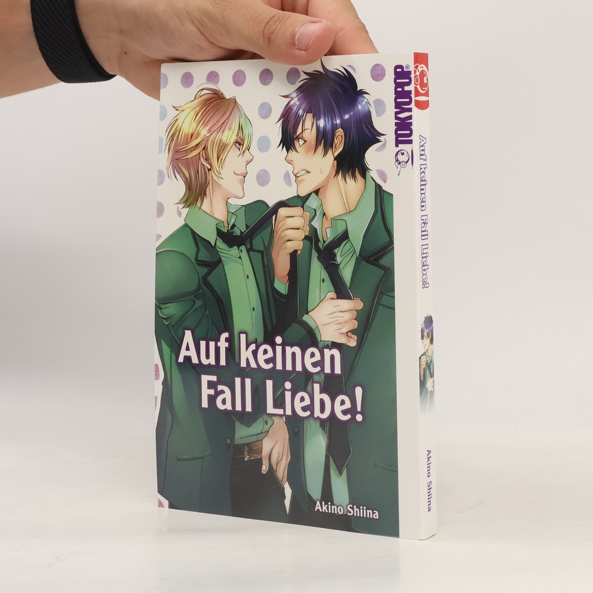Akino Shiina Auf keinen Fall Liebe!