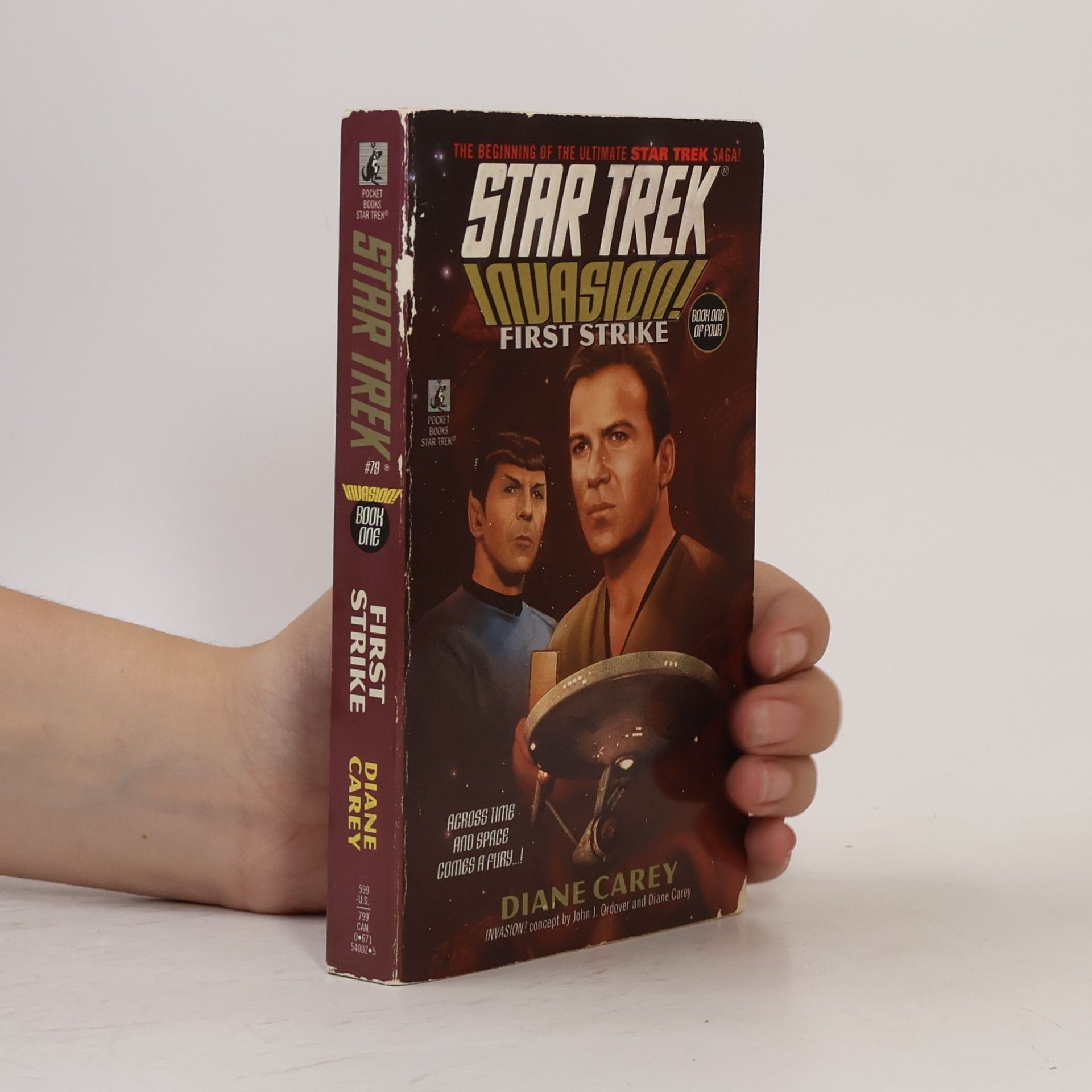 Diane Carey Star Trek - 1: Invasion! First Strike