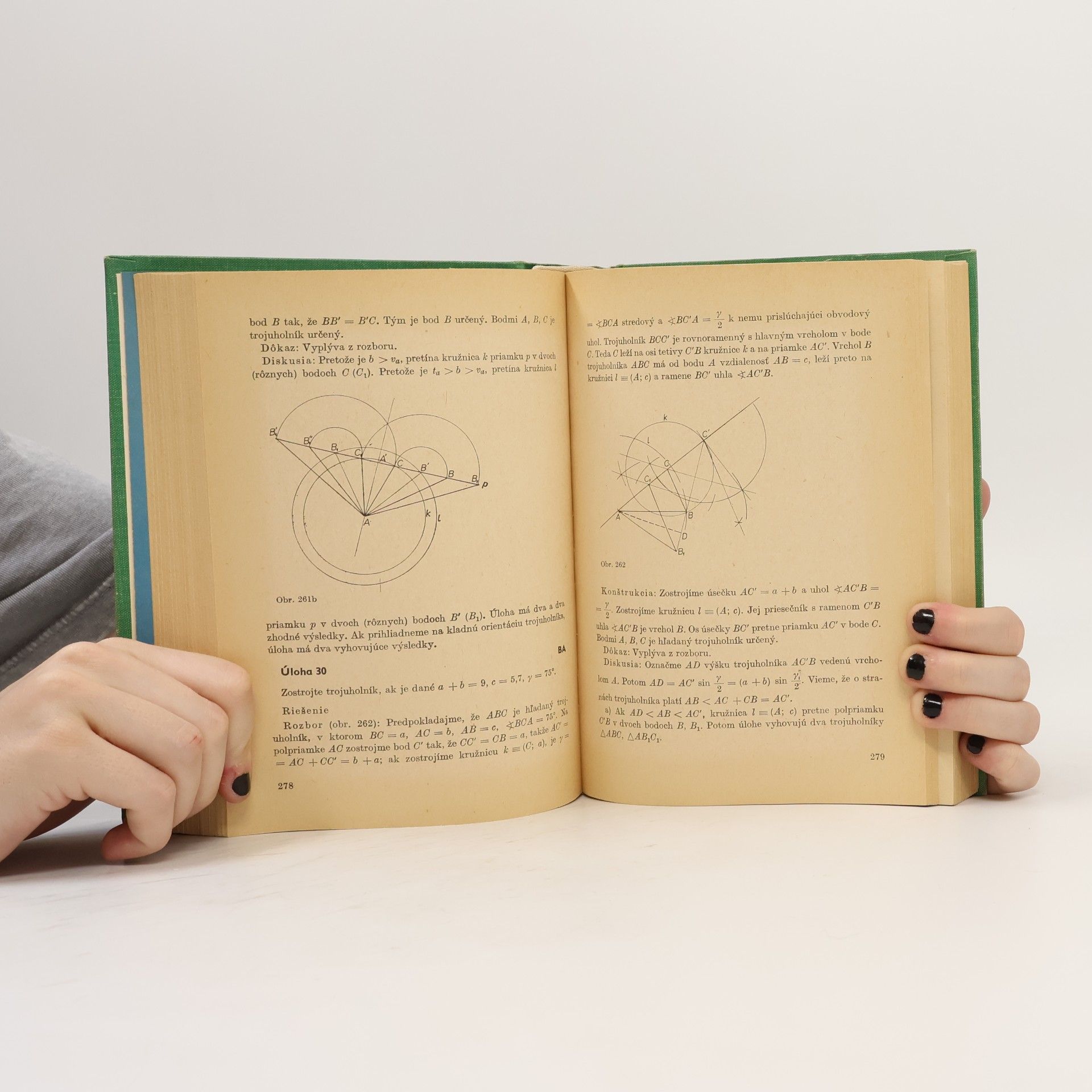 Autorenkollektiv Zbierka riešených úloh z geometrie pro SVŠ a SOŠ 1. časť