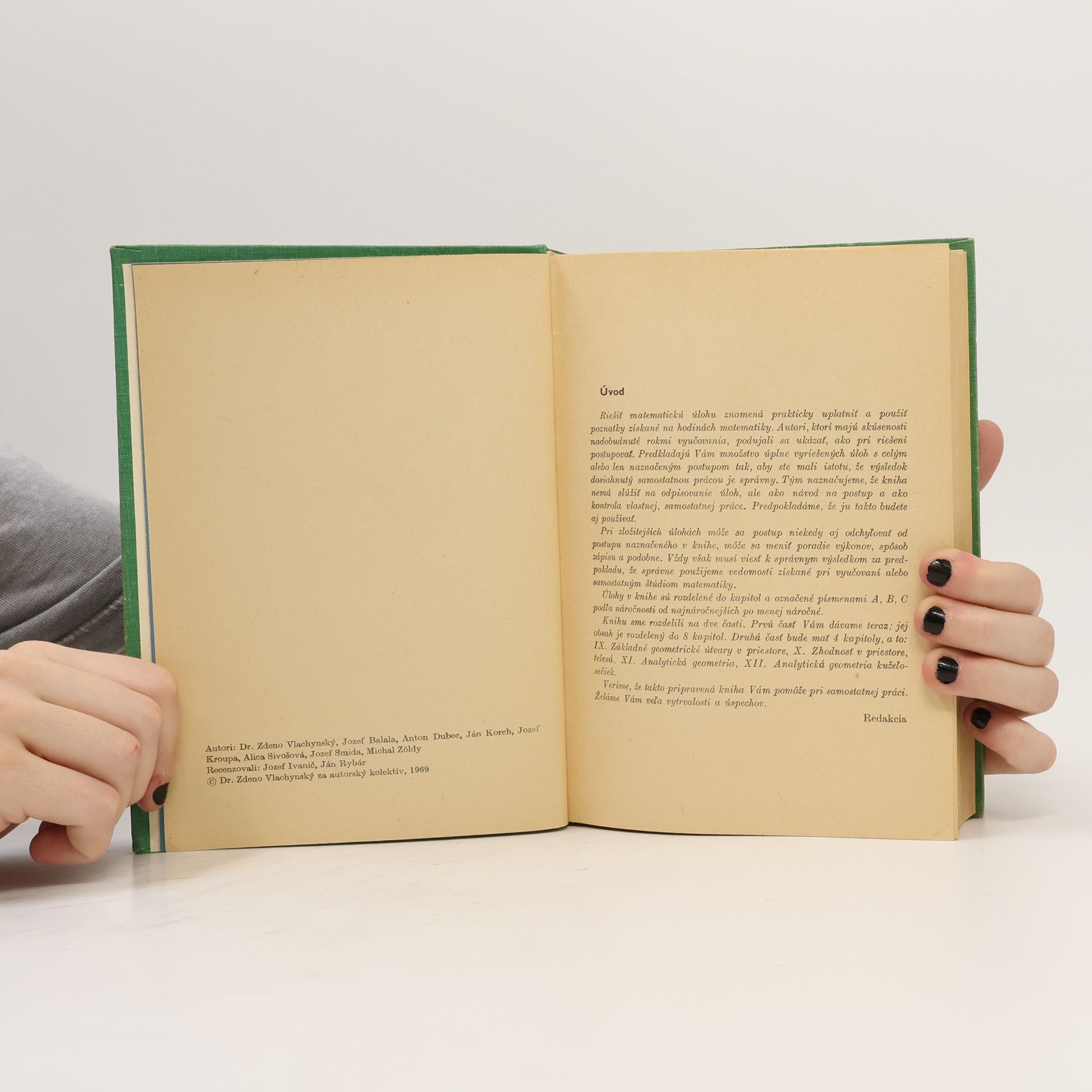 Autorenkollektiv Zbierka riešených úloh z geometrie pro SVŠ a SOŠ 1. časť