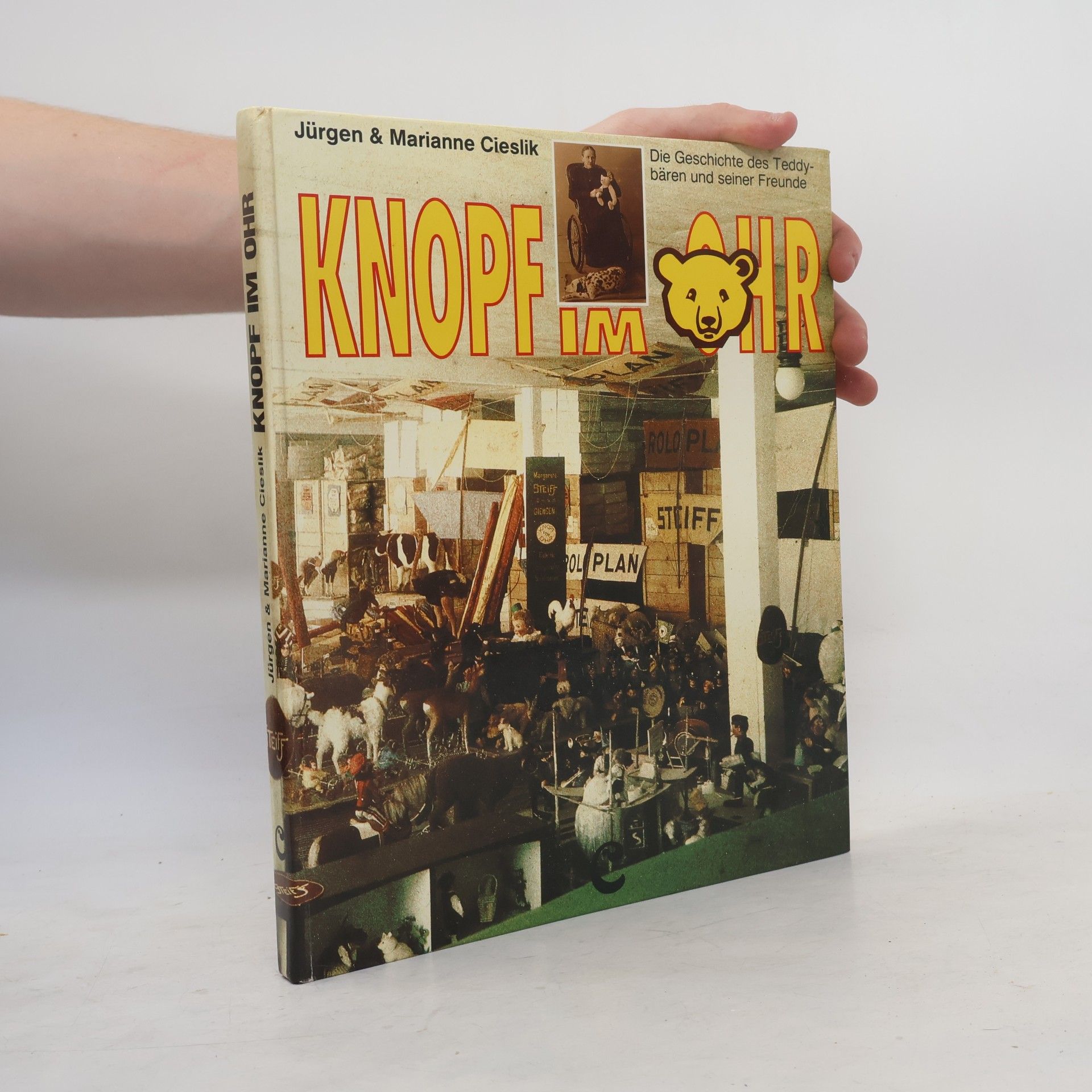 Knopf im Ohr