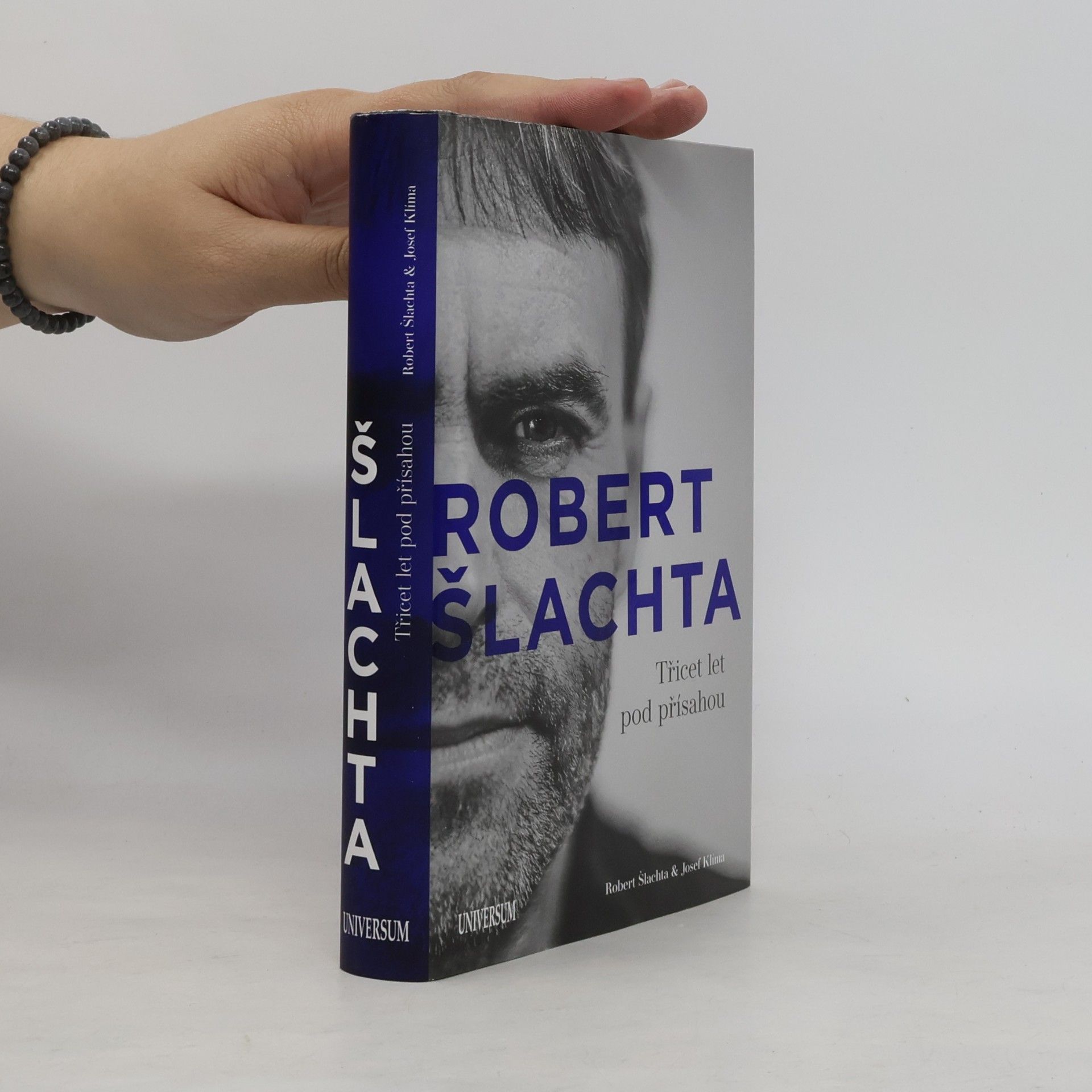 Robert Šlachta Robert Šlachta. Třicet let pod přísahou