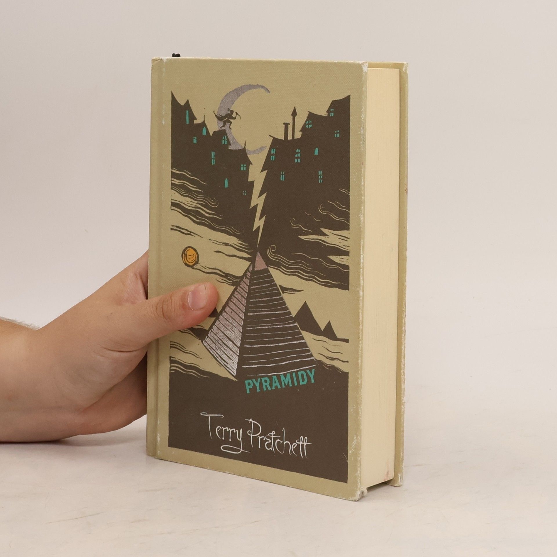 Terry Pratchett Pyramidy