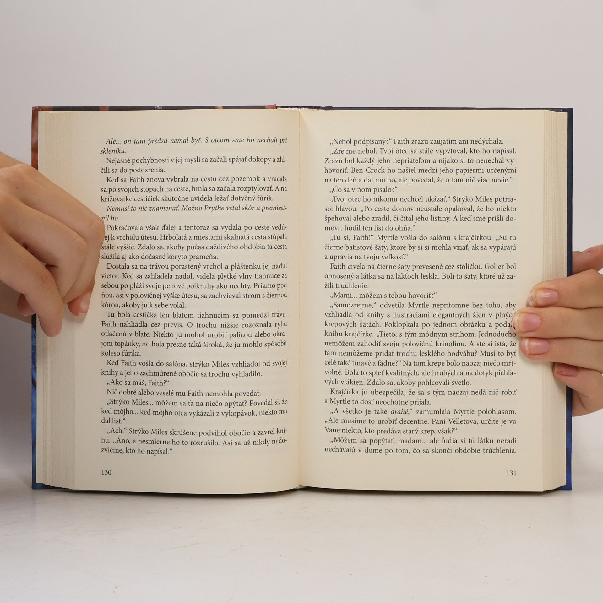 Frances Hardinge Strom klamstiev