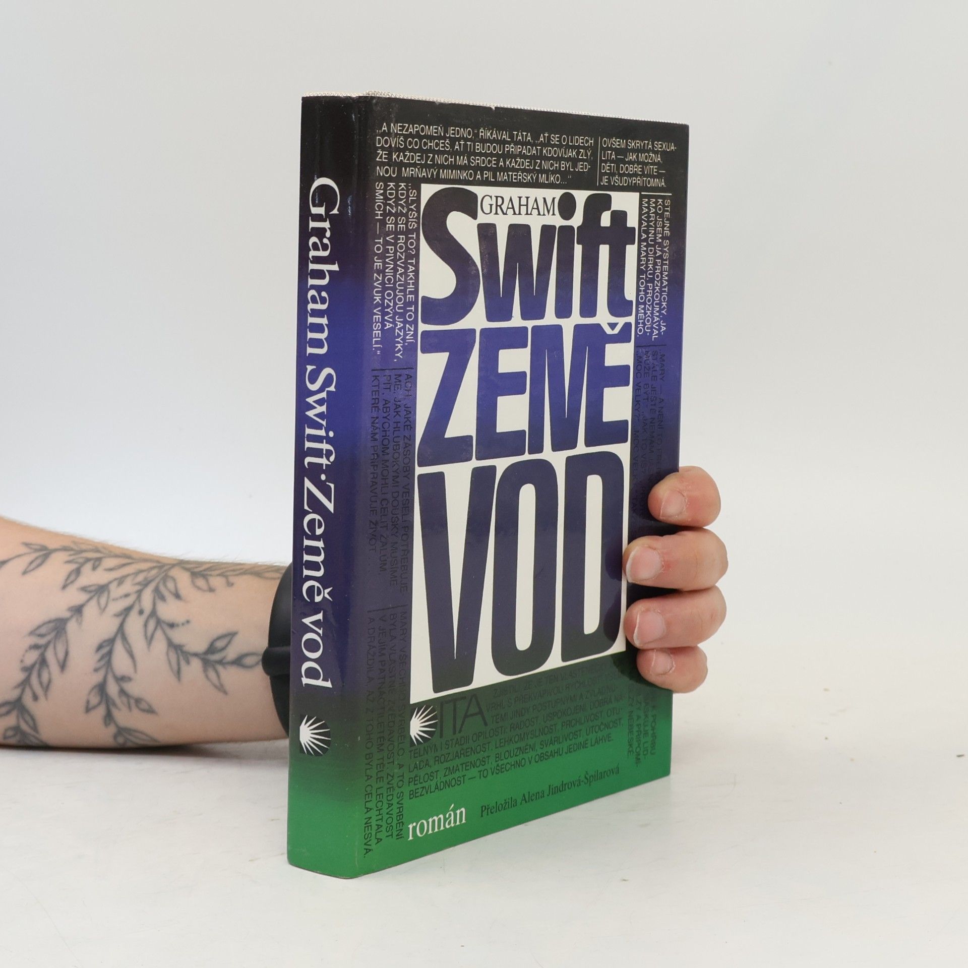 Graham Swift Země vod
