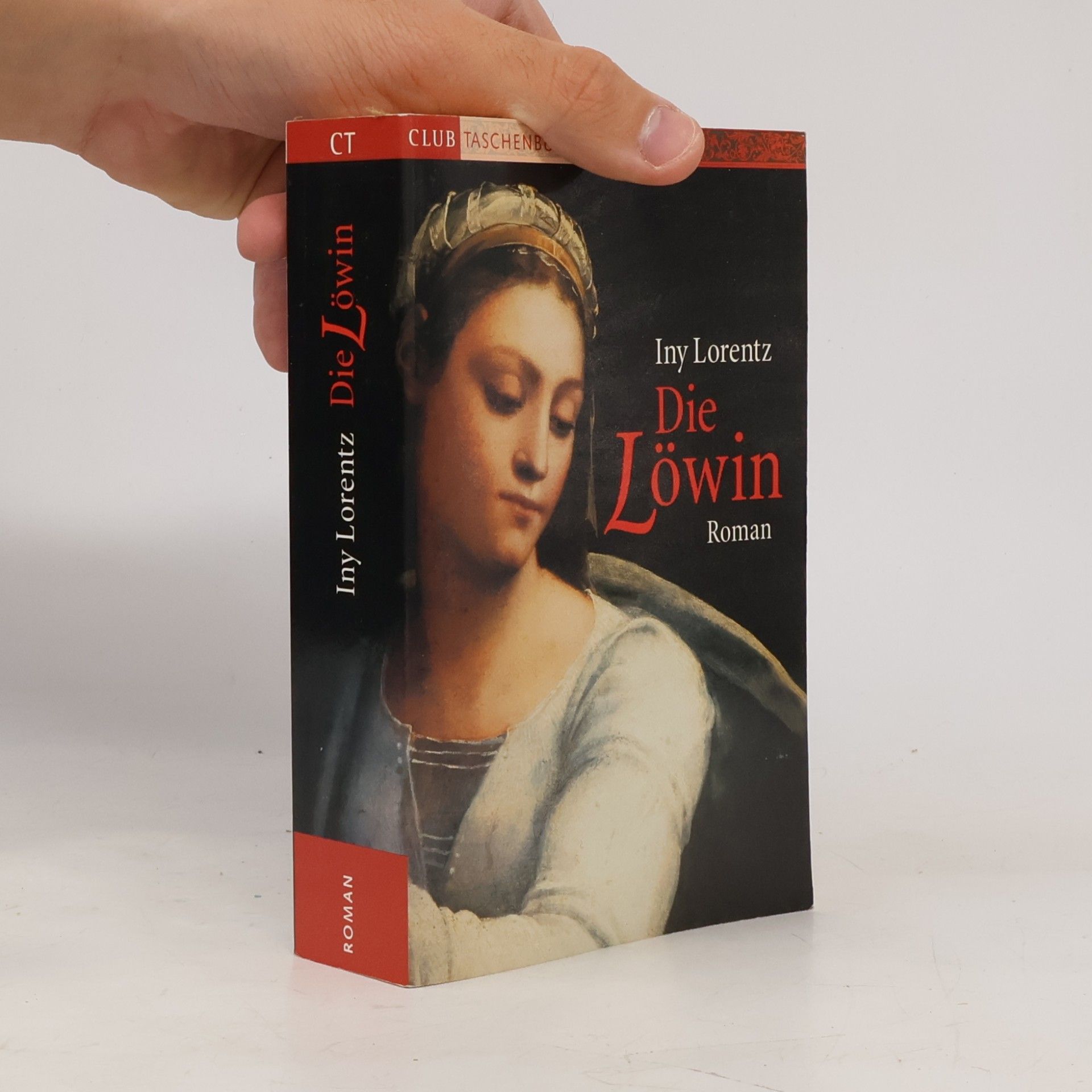 Die Löwin