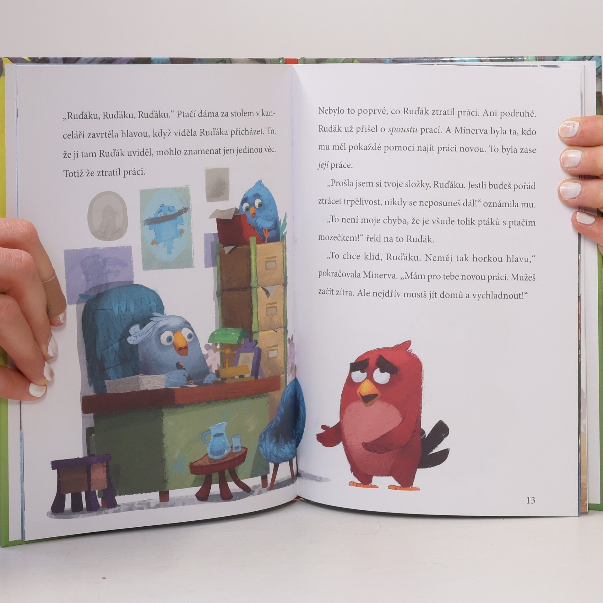 Sarah Stephens Angry Birds ve filmu. Vidět rudě