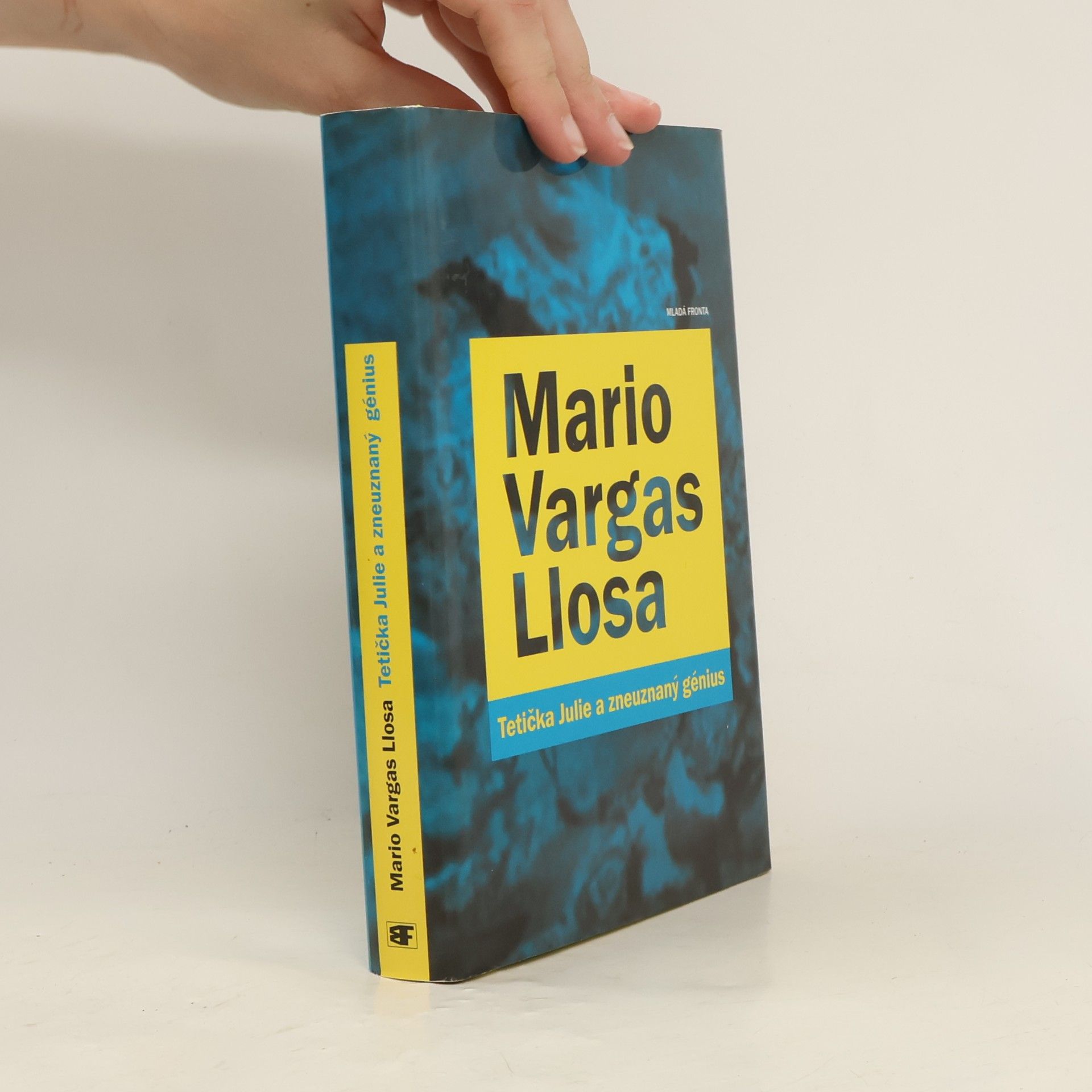 Mario Vargas Llosa Tetička Julie a zneuznaný génius