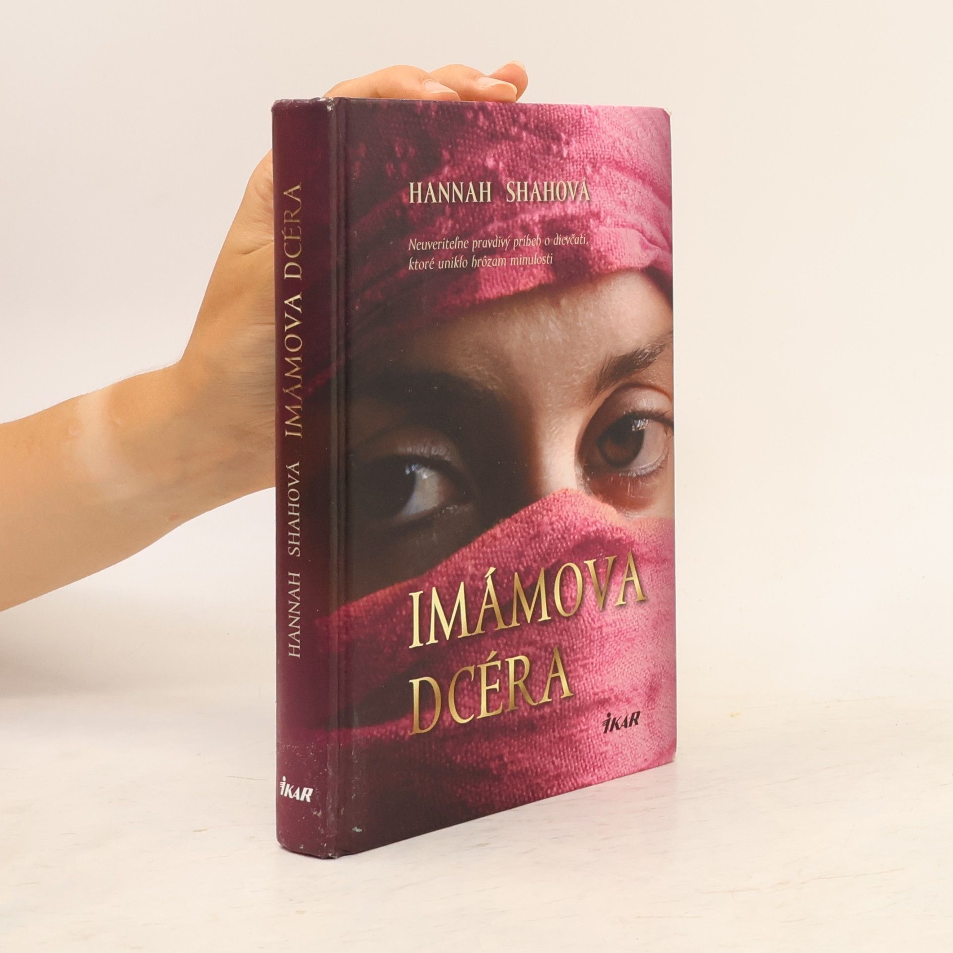 Hannah Shah Imámova dcéra