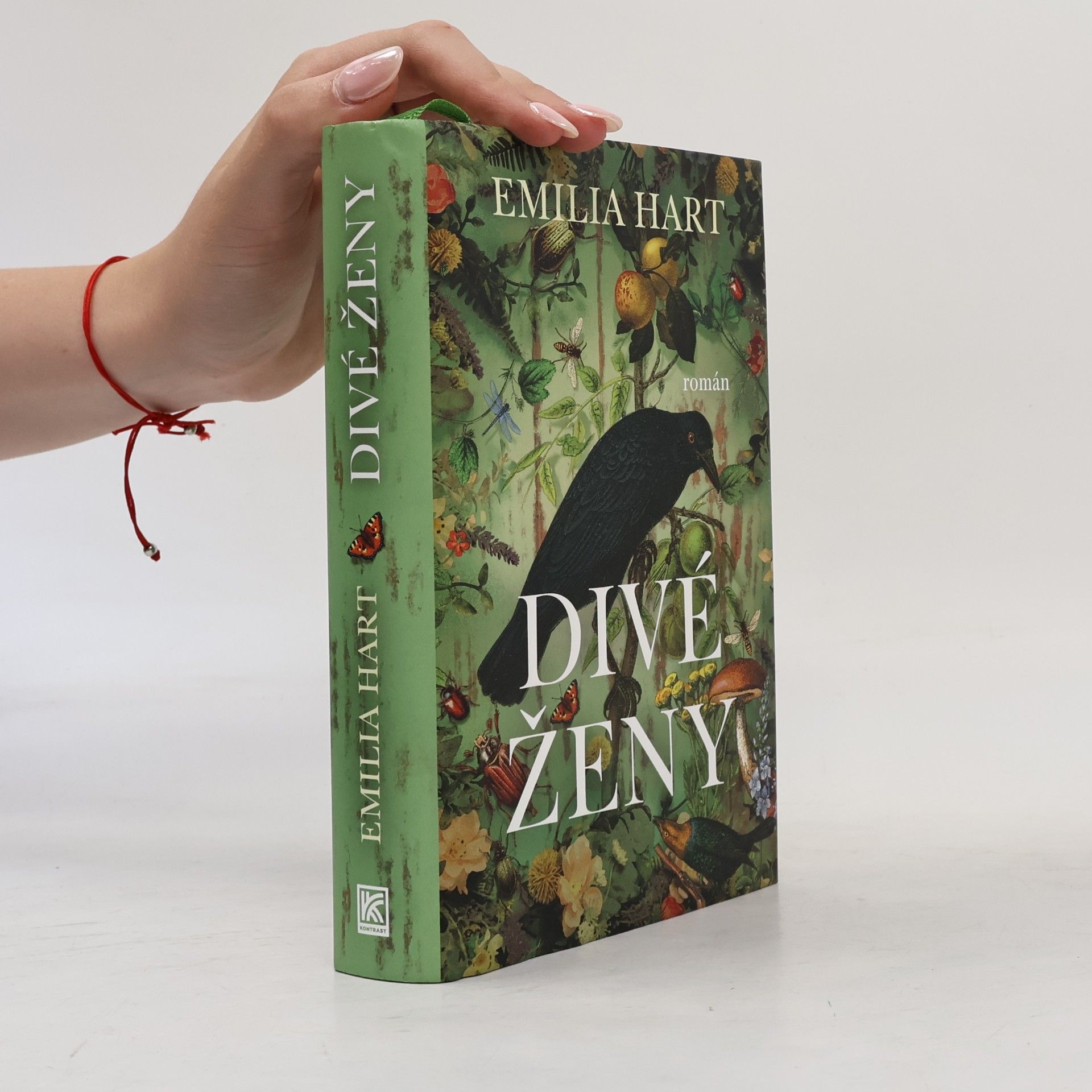 Emilia Hart Divé ženy