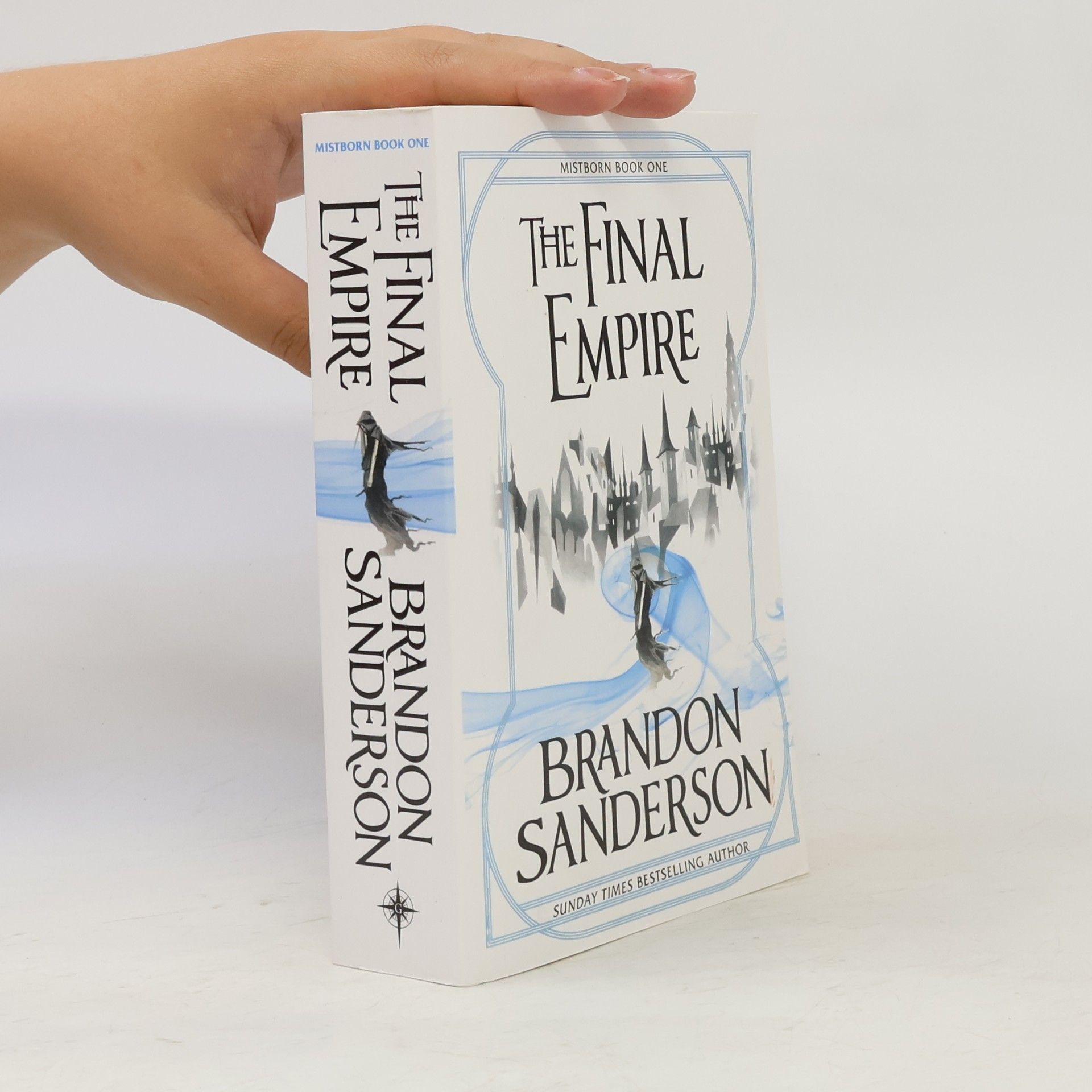 Brandon Sanderson The final empire : Mistborn book one
