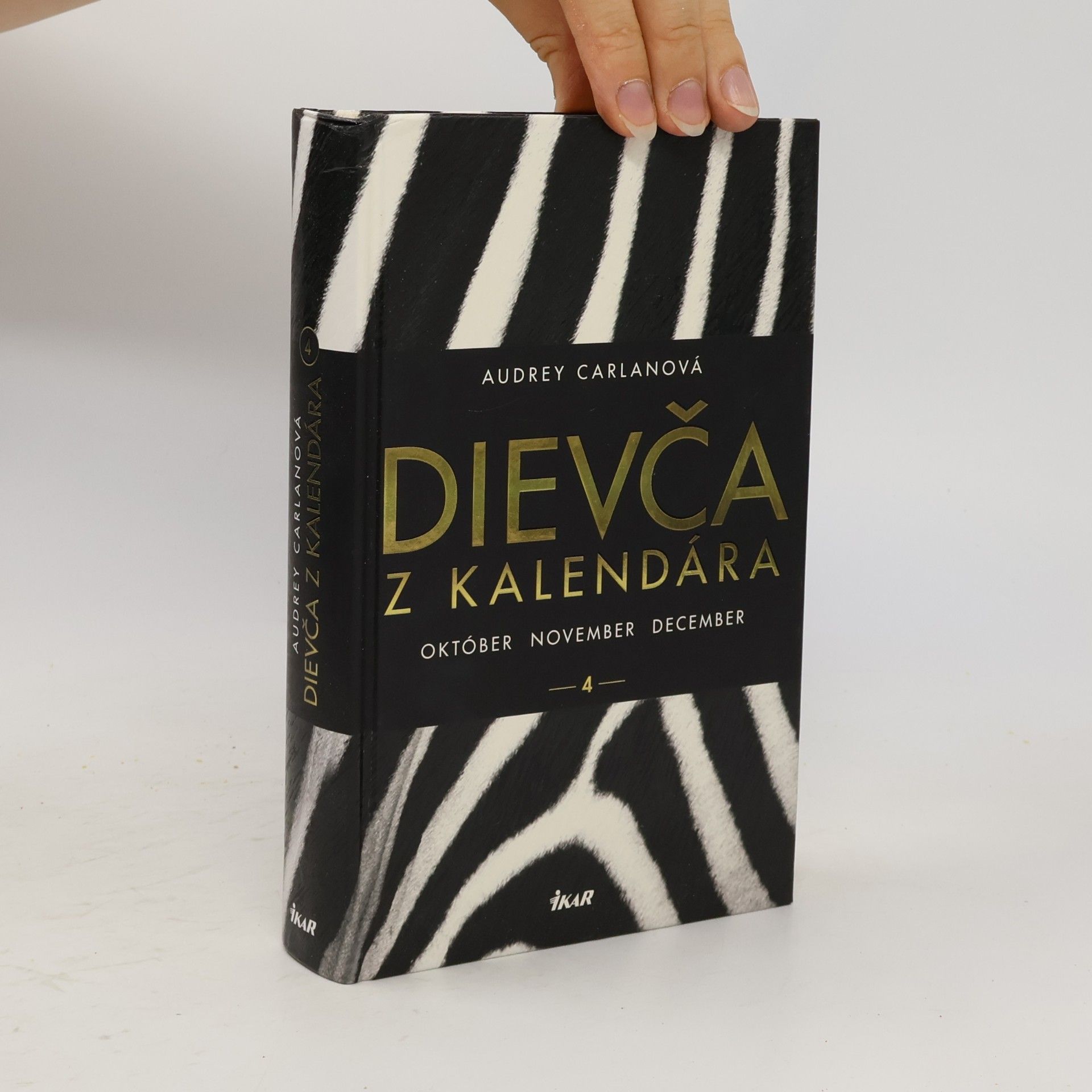Audrey Carlan Dievča z kalendára 4. Október november december