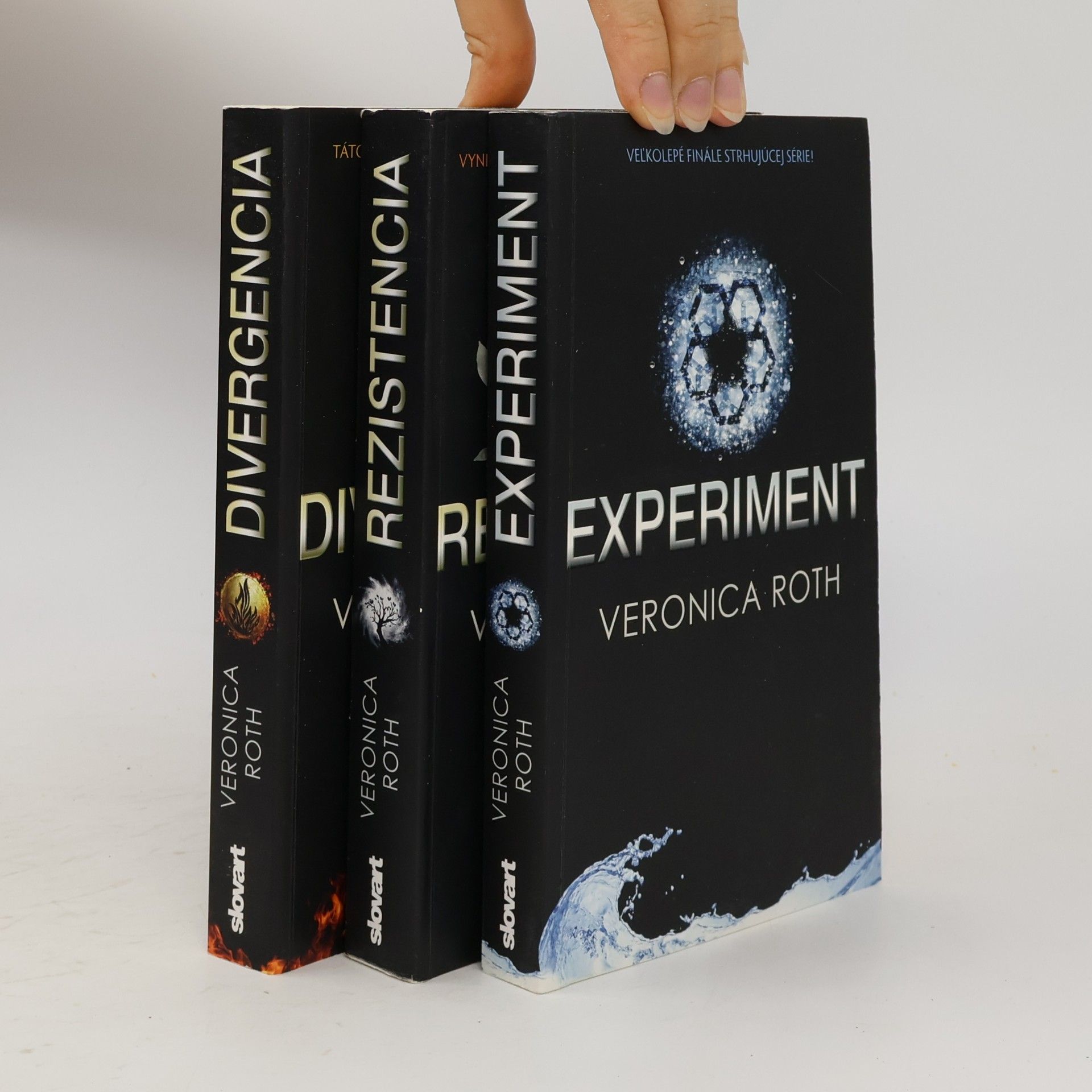 Veronica Roth Experiment