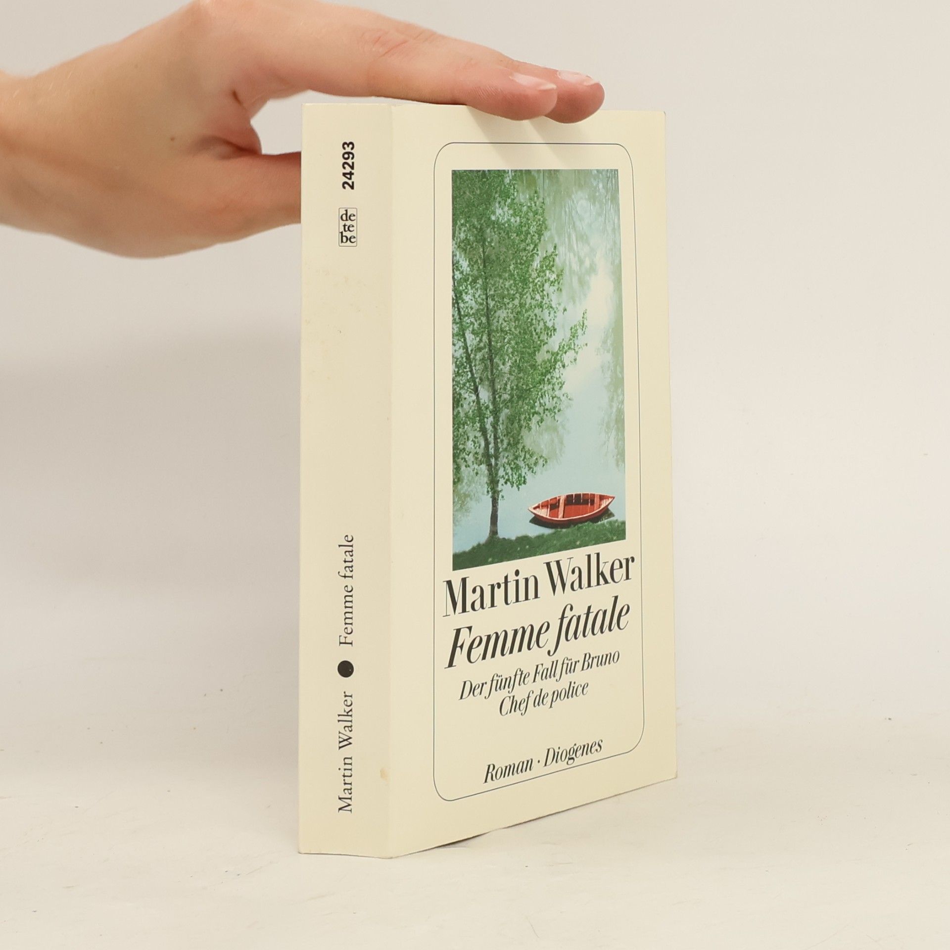 Martin Walker Femme fatale