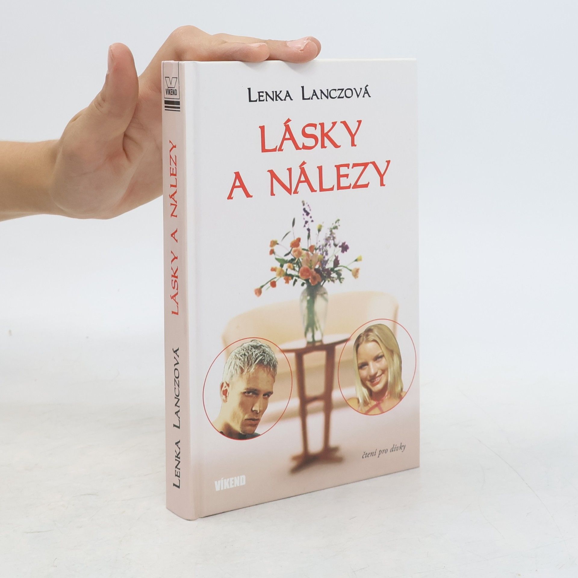 Lenka Lanczová Lásky a nálezy
