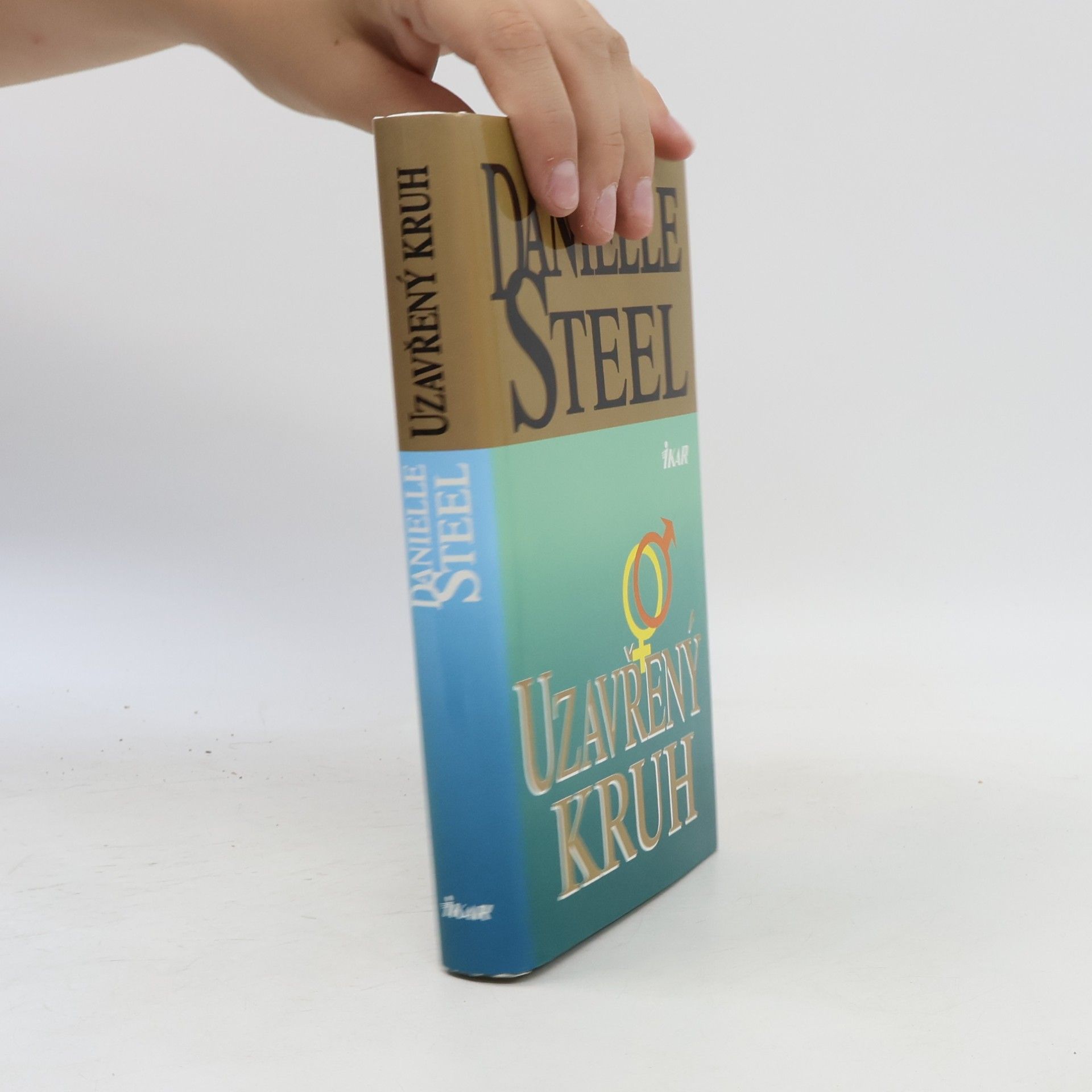 Danielle Steel Uzavřený kruh