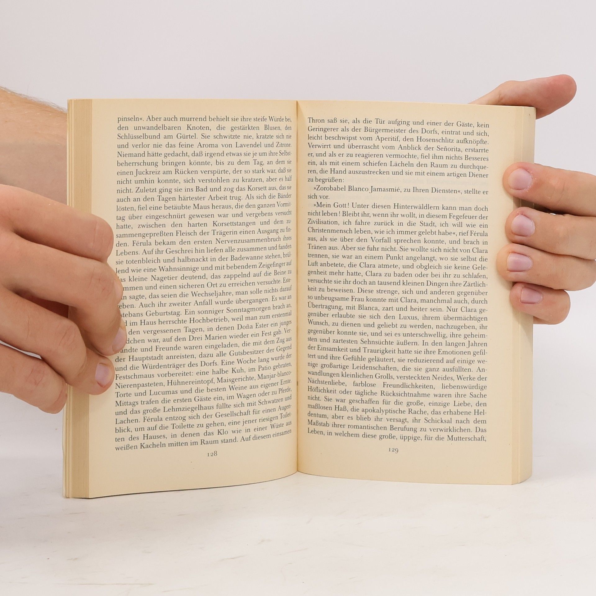 Isabel Allende Das Geisterhaus : Roman