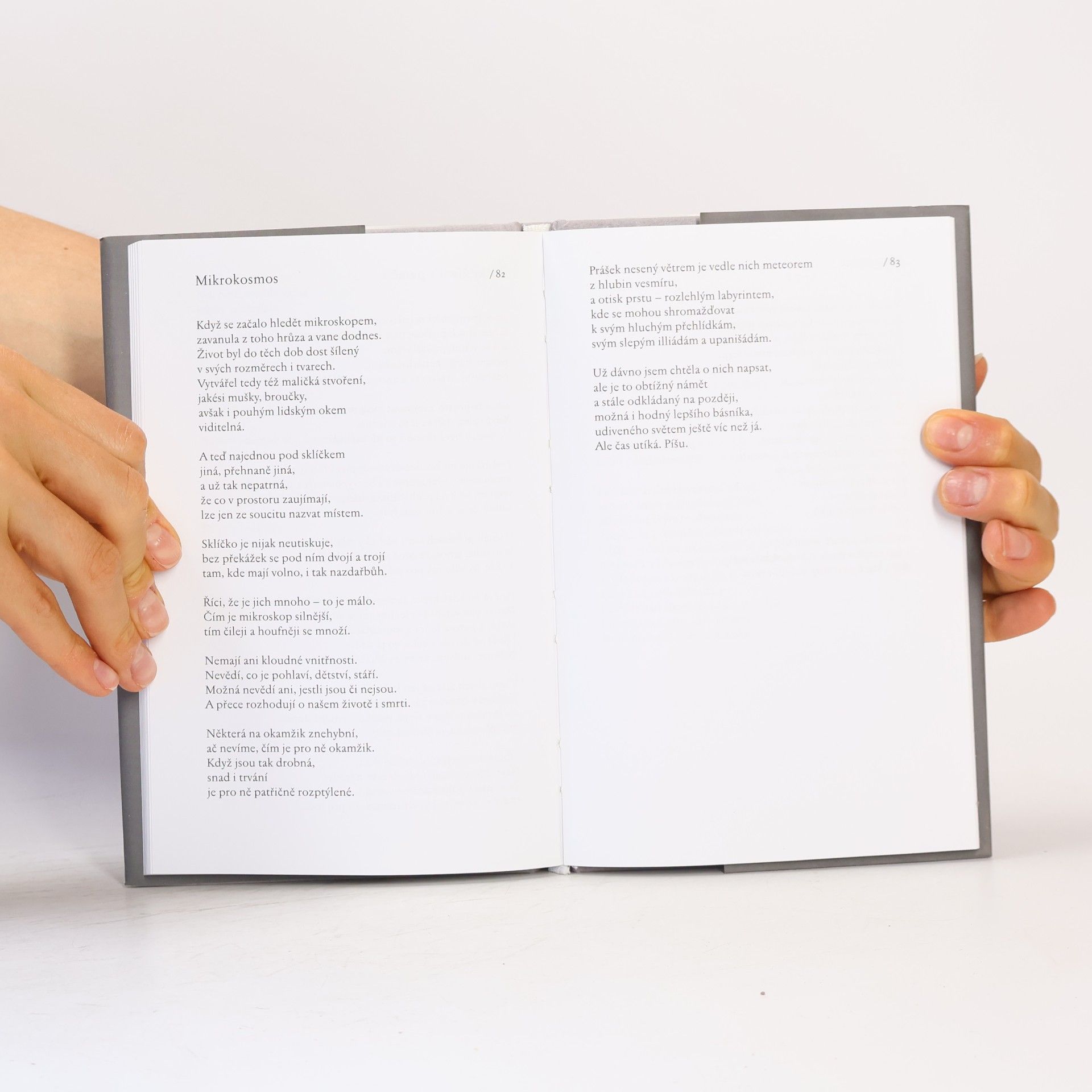 Wisława Szymborska Okamžik ; Dvojtečka ; Tady