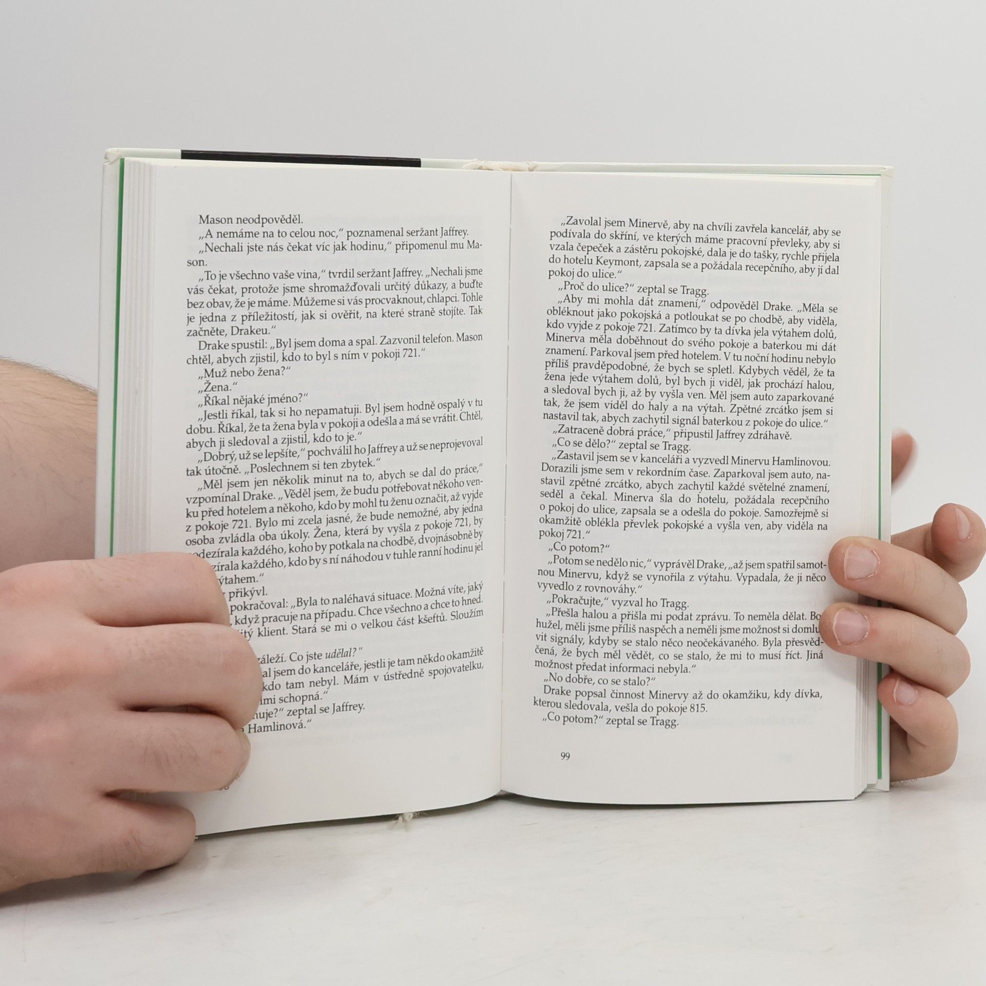 Erle Stanley Gardner Případ kožíšku prožraného moly