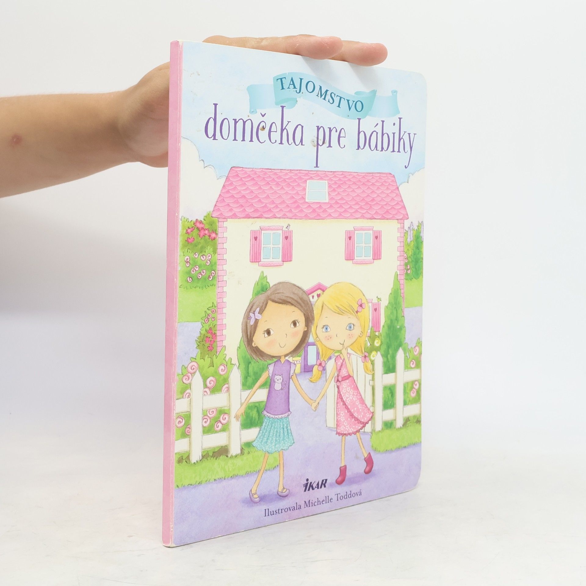 AA.VV. Tajomstvo domčeka pre bábiky