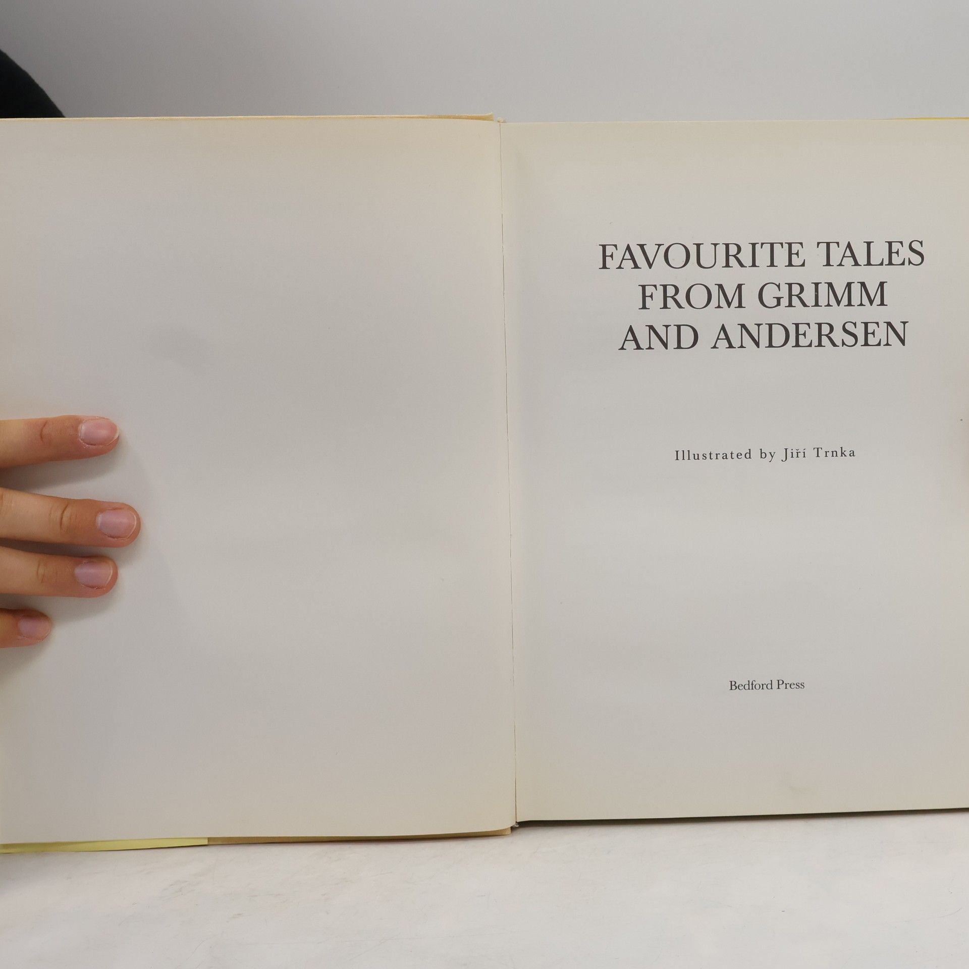 Jacob Grimm Favourite Tales from Grimm and Andersen