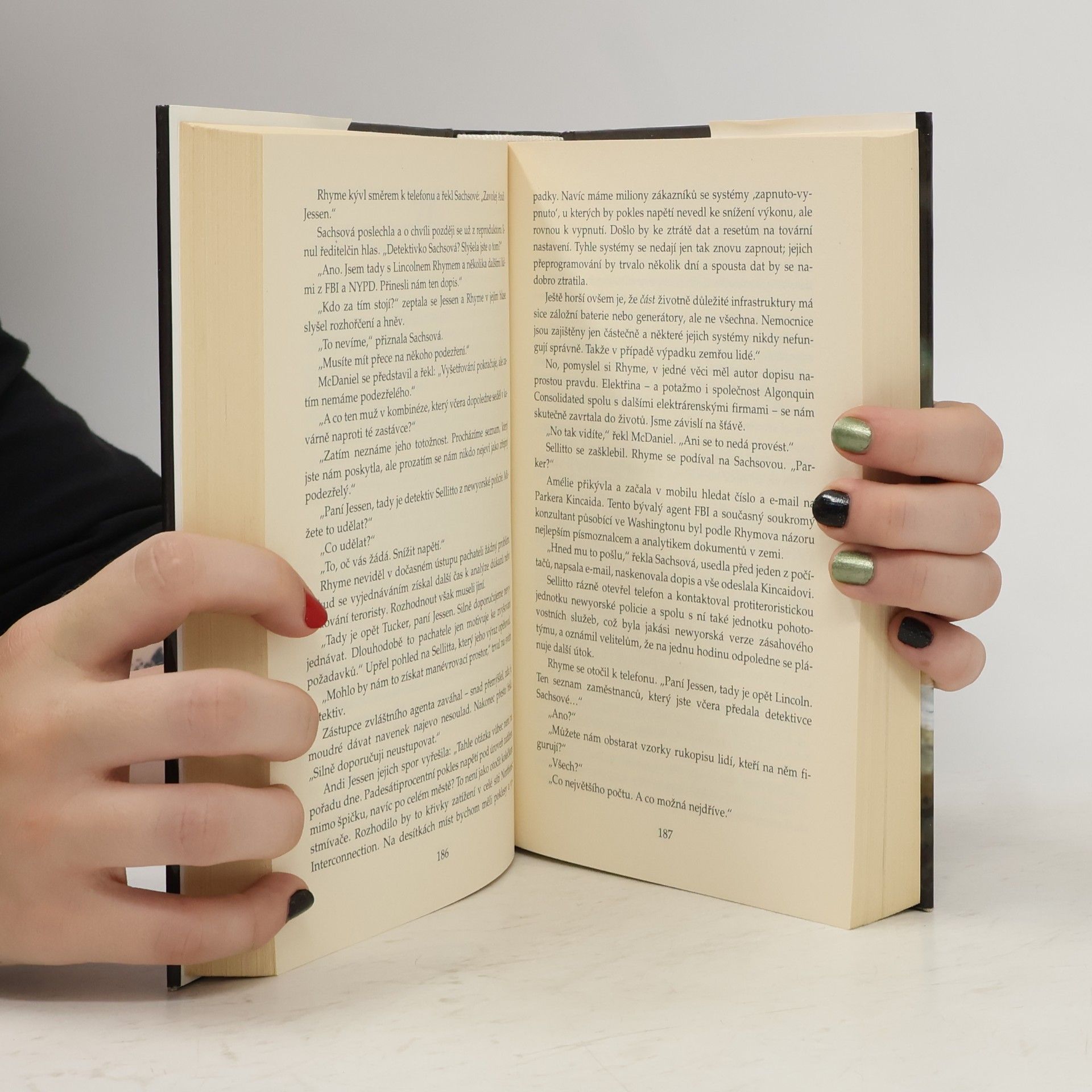 Jeffery Deaver Hořící drát