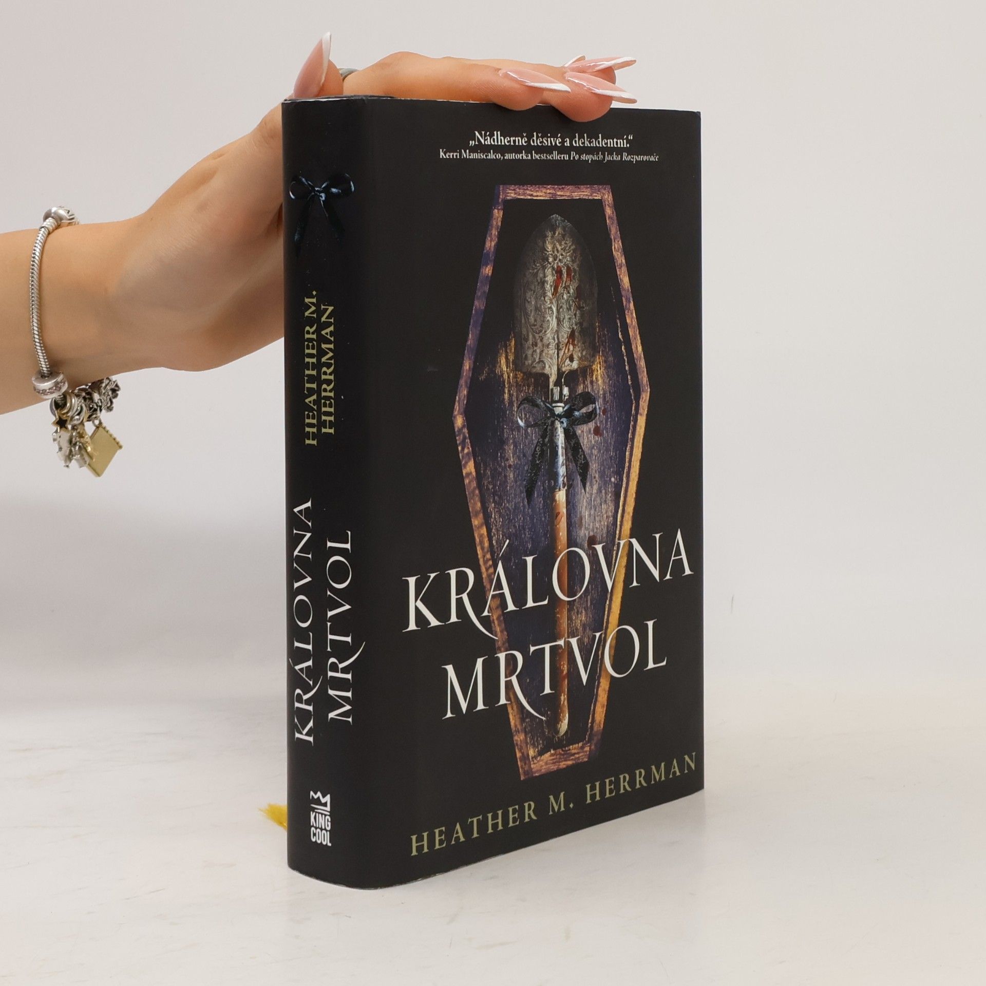 Heather M. Herrman Královna mrtvol