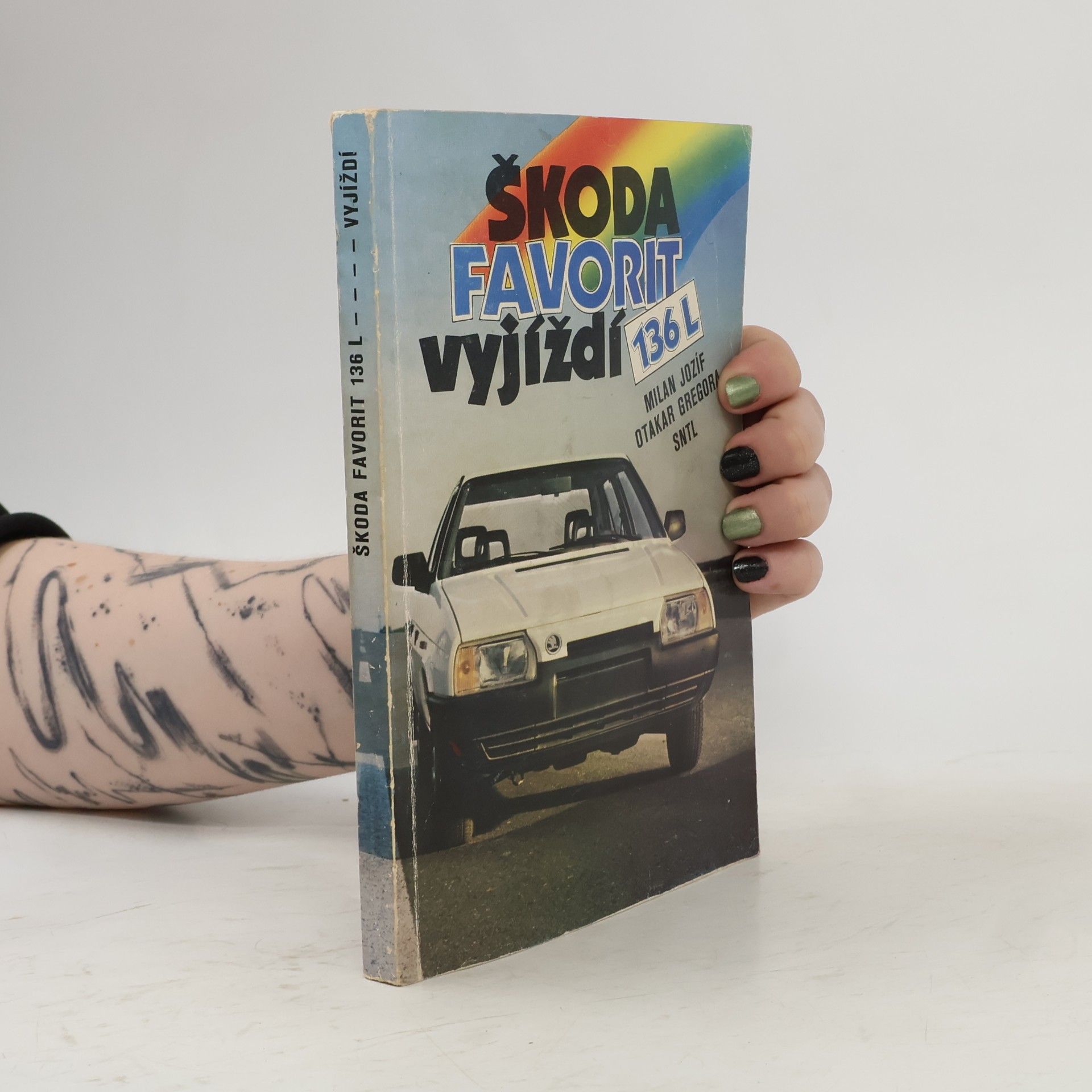 Otakar Gregora Škoda Favorit 136 L vyjíždí