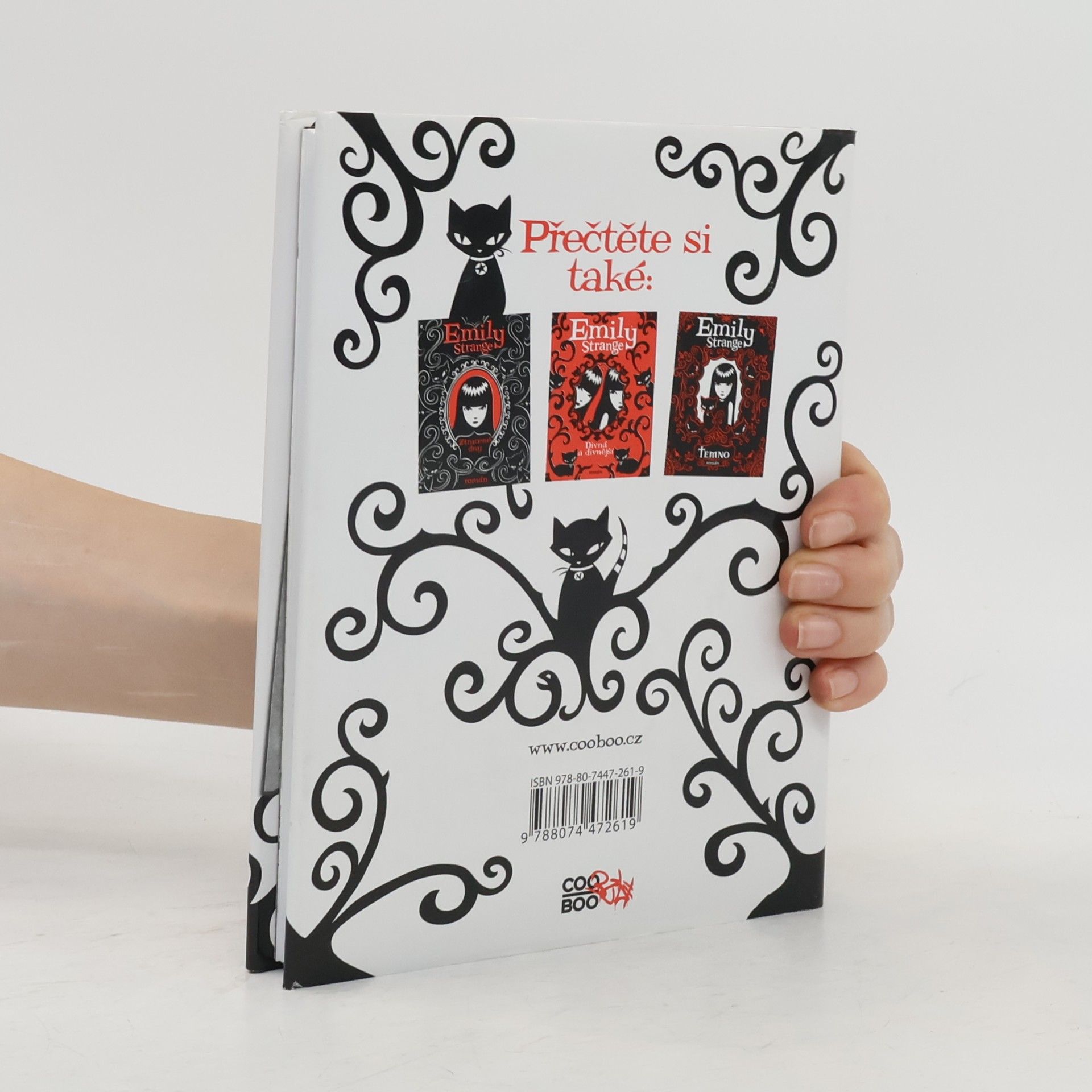 Robert Reger Emily Strange. Výměna názorů