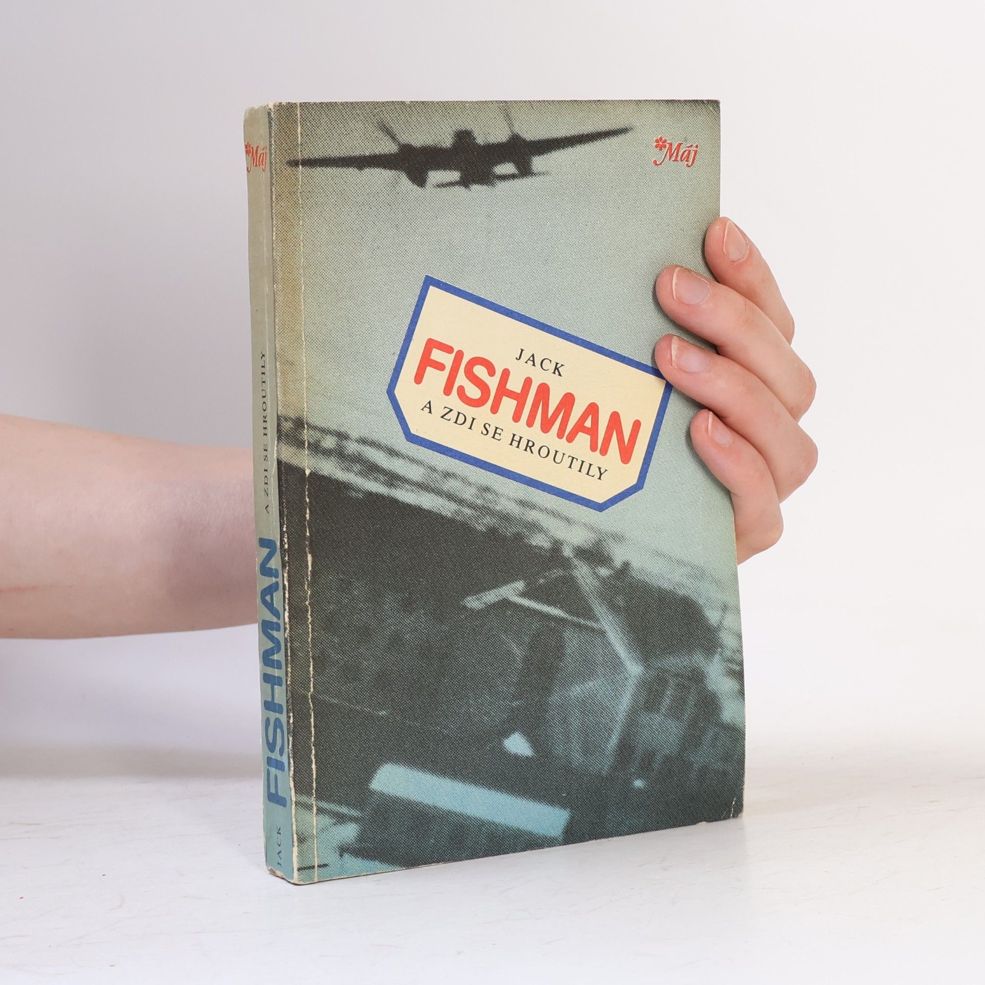 Jack Fishman A zdi se hroutily