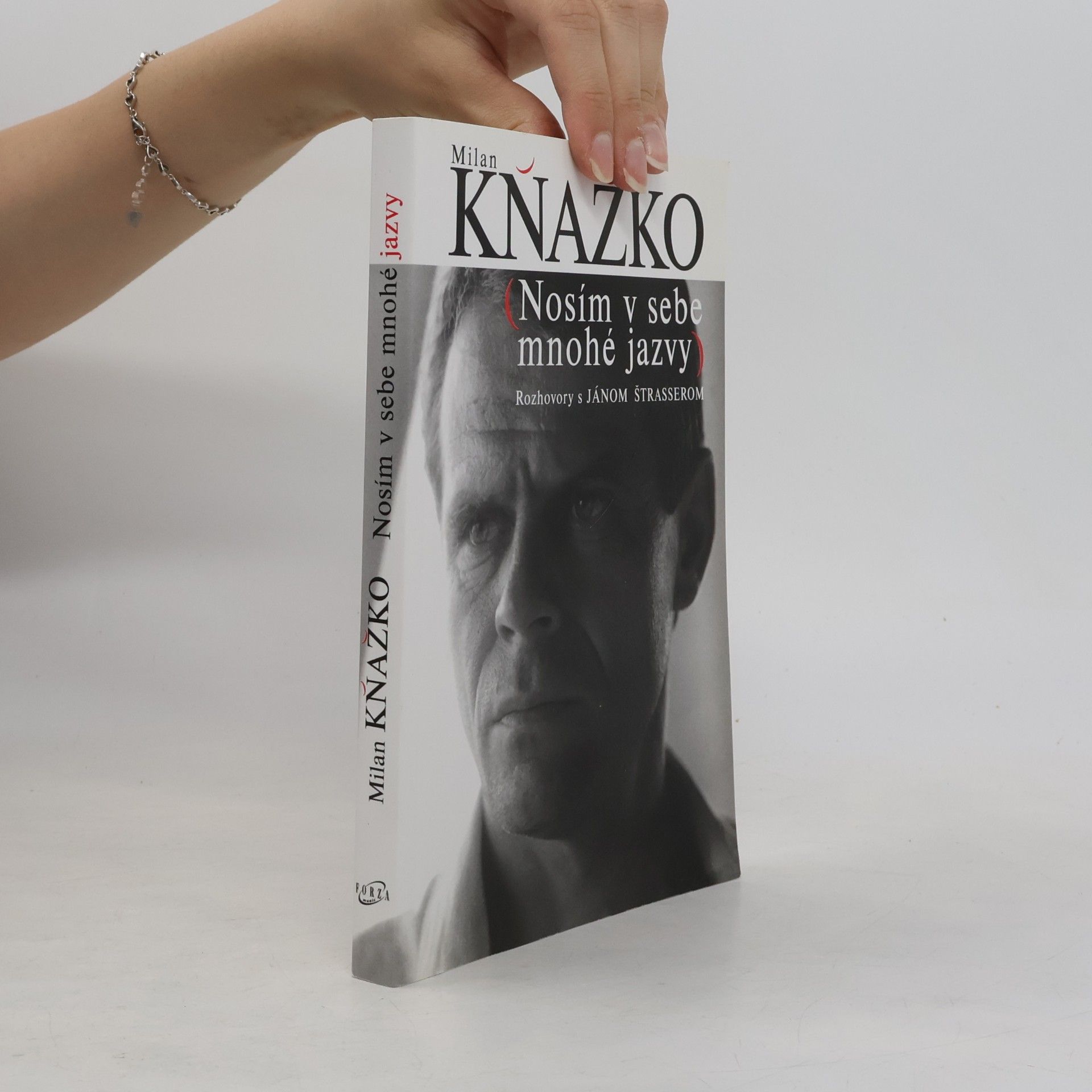 Ján Štrasser Nosím v sebe mnohé jazvy