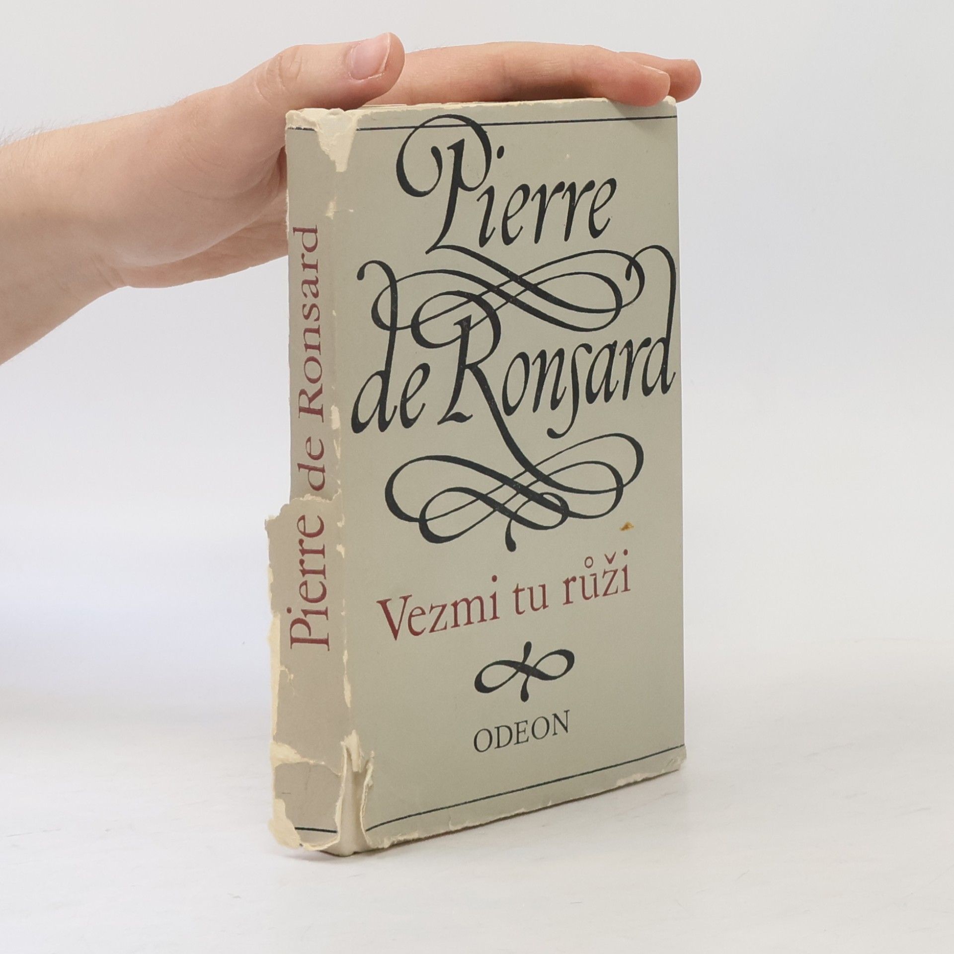 Pierre de Ronsard Vezmi tu růži