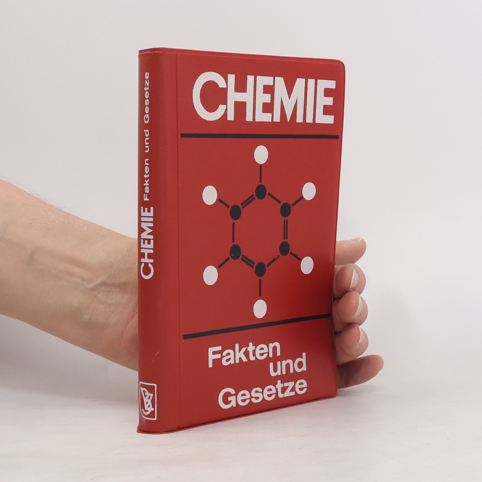 Autorenkollektiv Chemie. Fakten und Gesetze