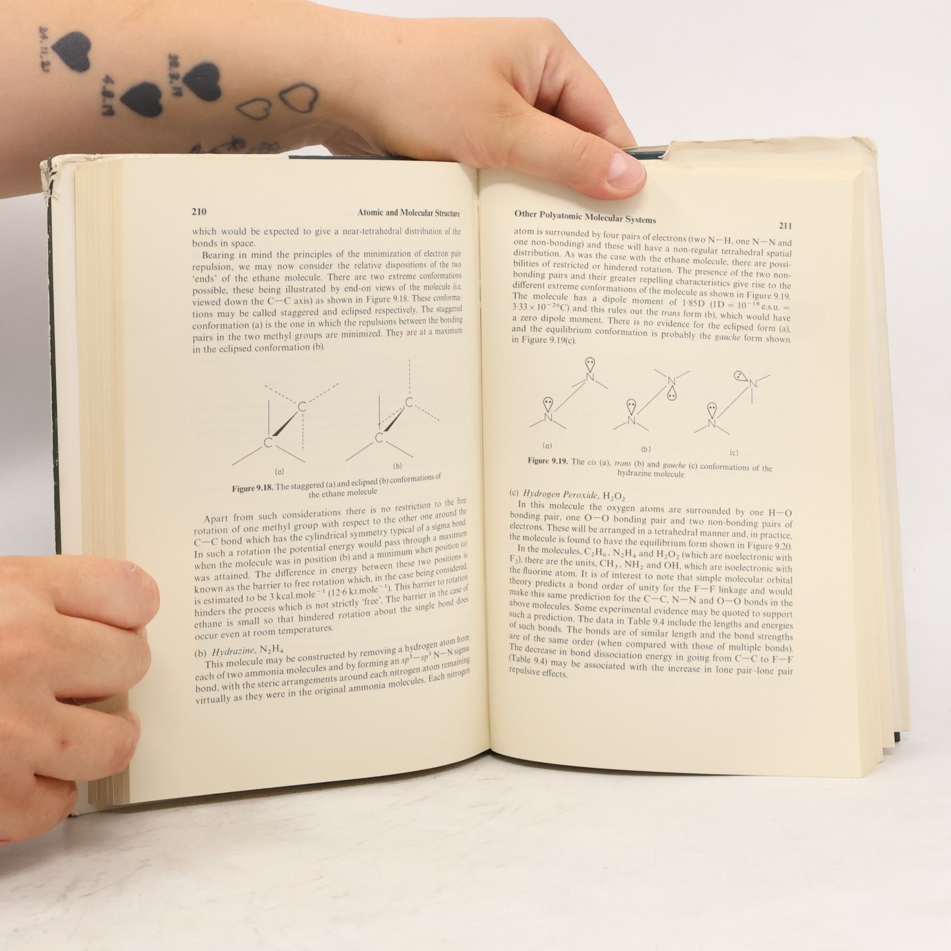 Jack Barrett Introduction to Atomic and Molecular Structure