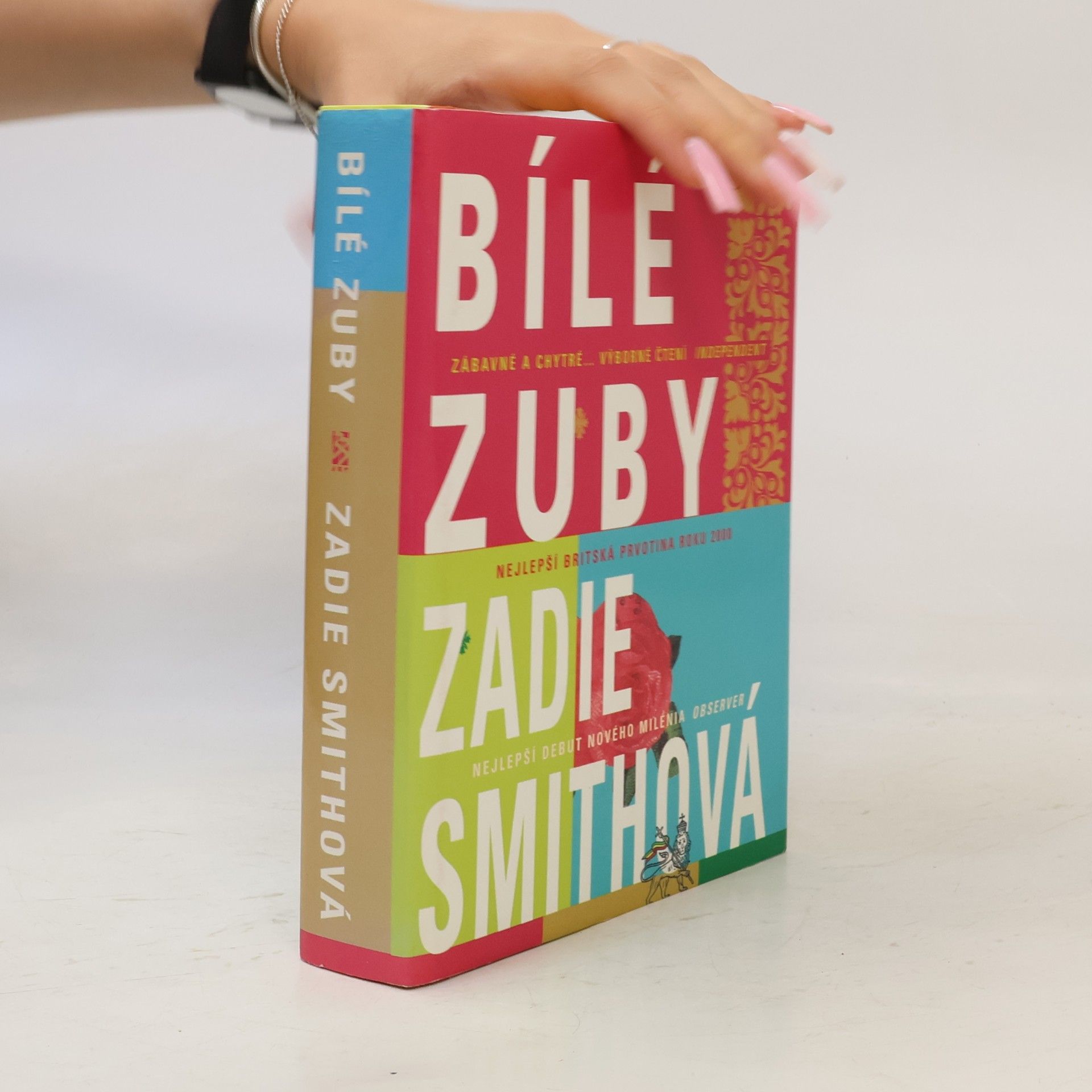 Zadie Smith Bílé zuby