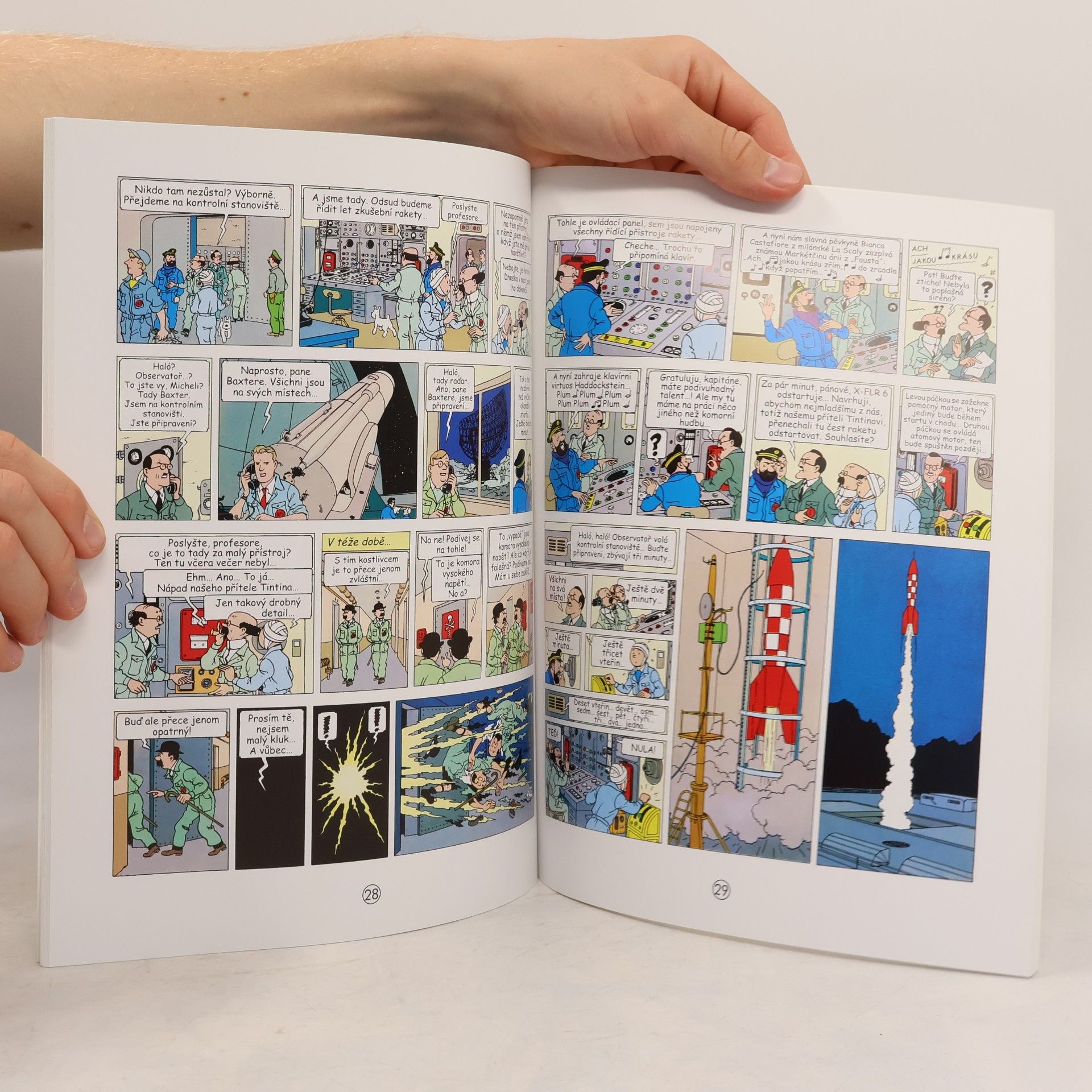 Hergé Míříme na Měsíc