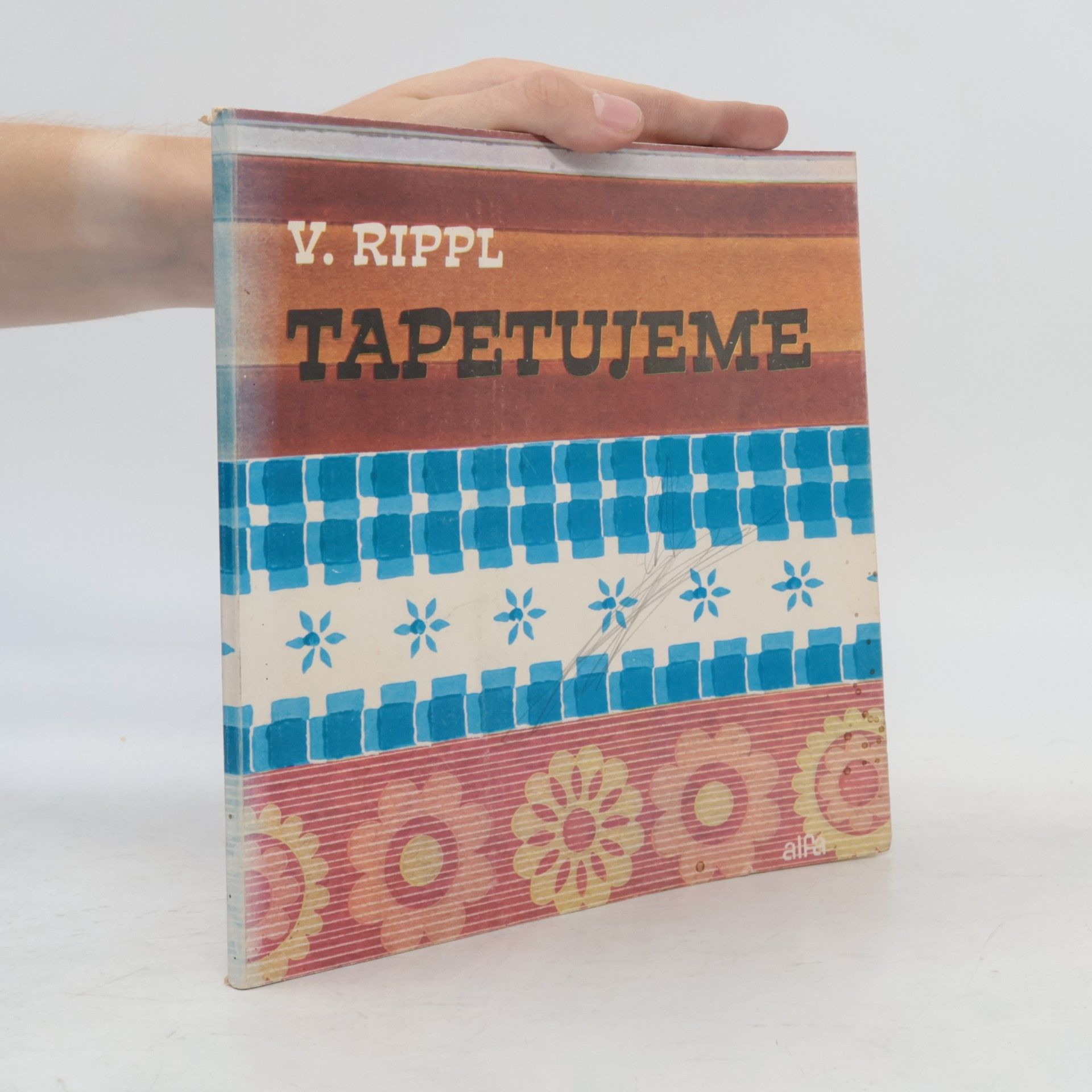 Václav Rippl Tapetujeme