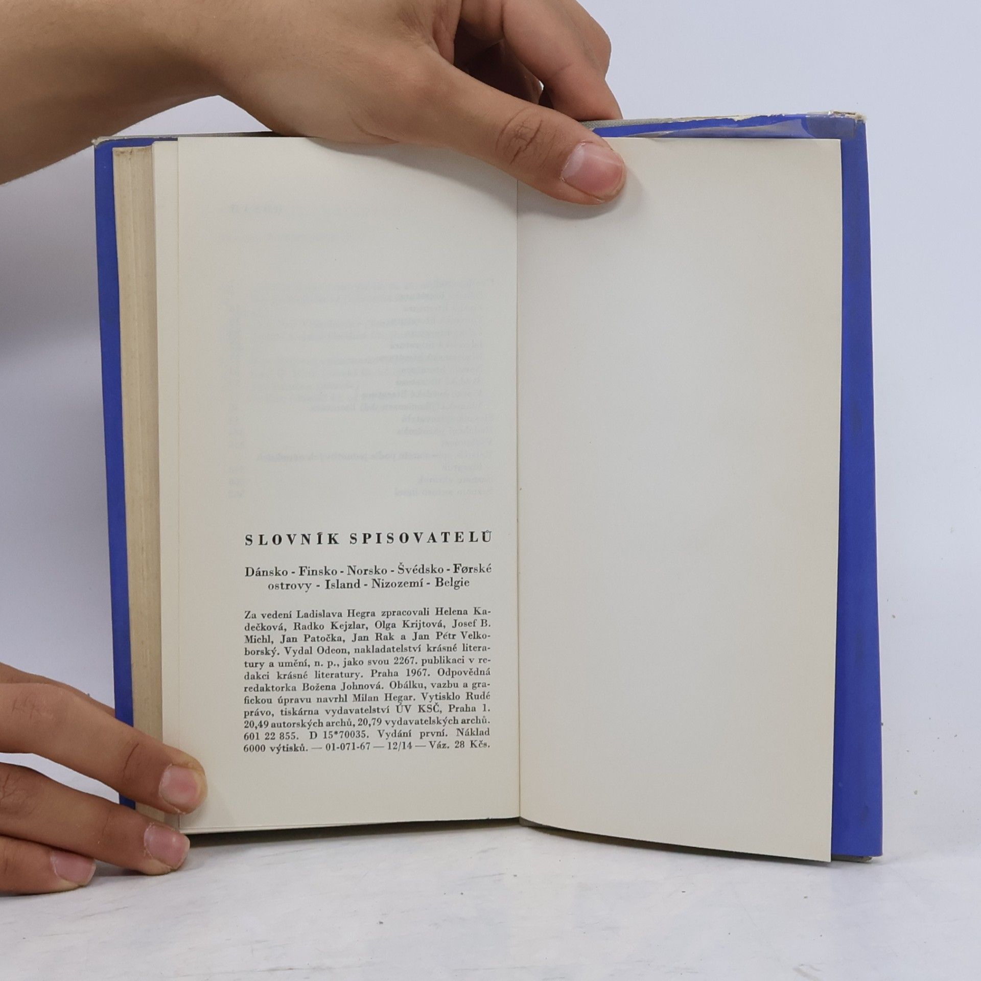 Various authors Slovník spisovatelů: Dánsko, Finsko, Norsko, Švédsko, Førské ostrovy, Island, Nizozemí, Belgie