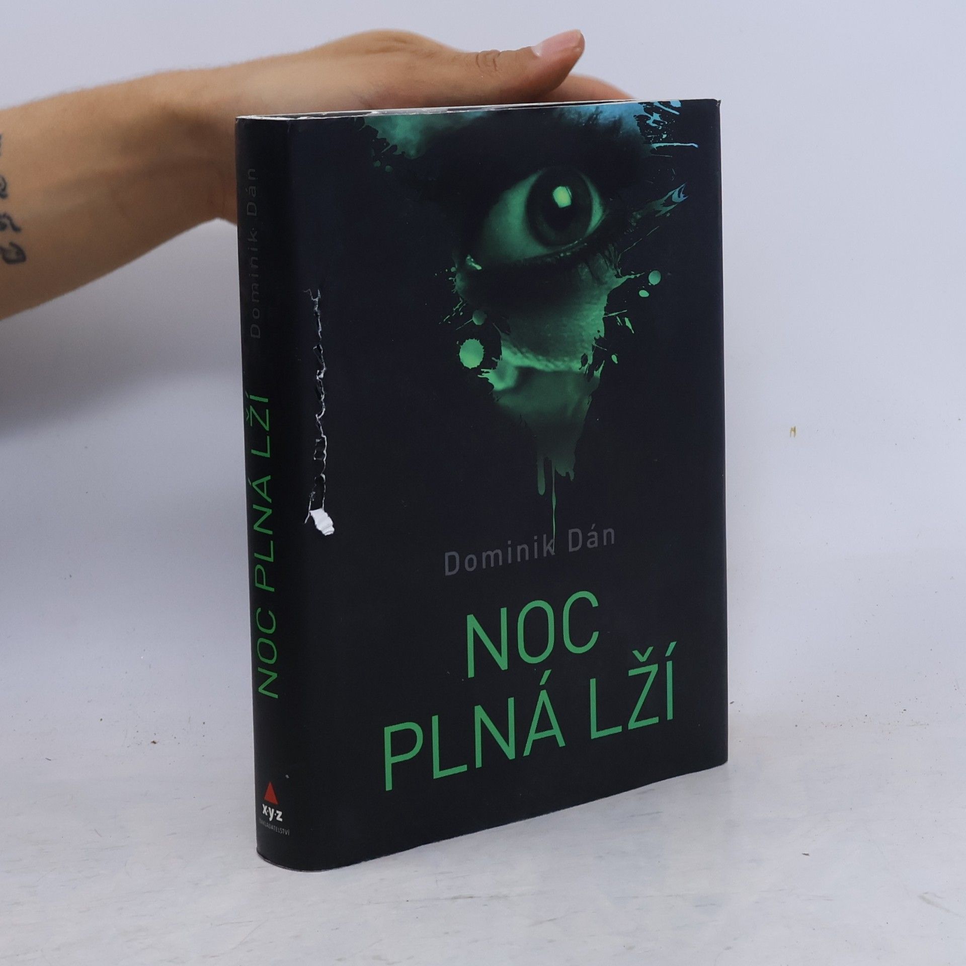 Dominik Dán Noc plná lží