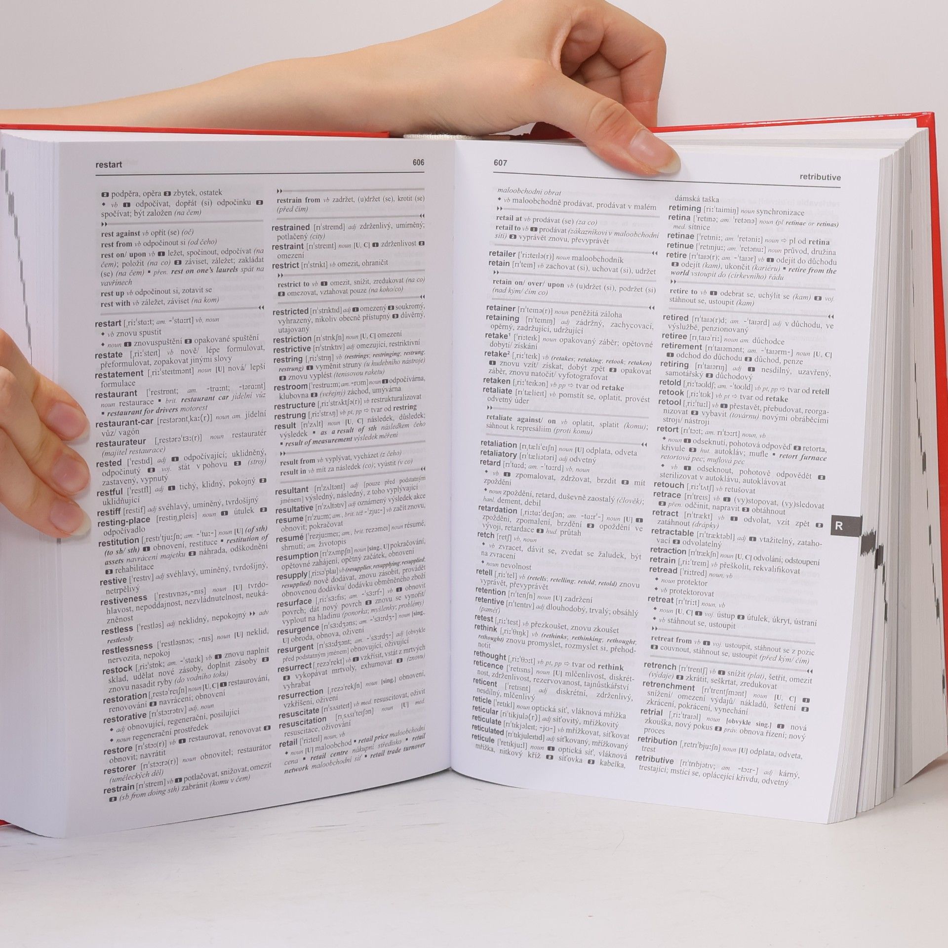 Tomáš Zahradníček Velký anglicko-český, česko-anglický slovník. Comprehensive English-Czech, Czech-English Dictionary