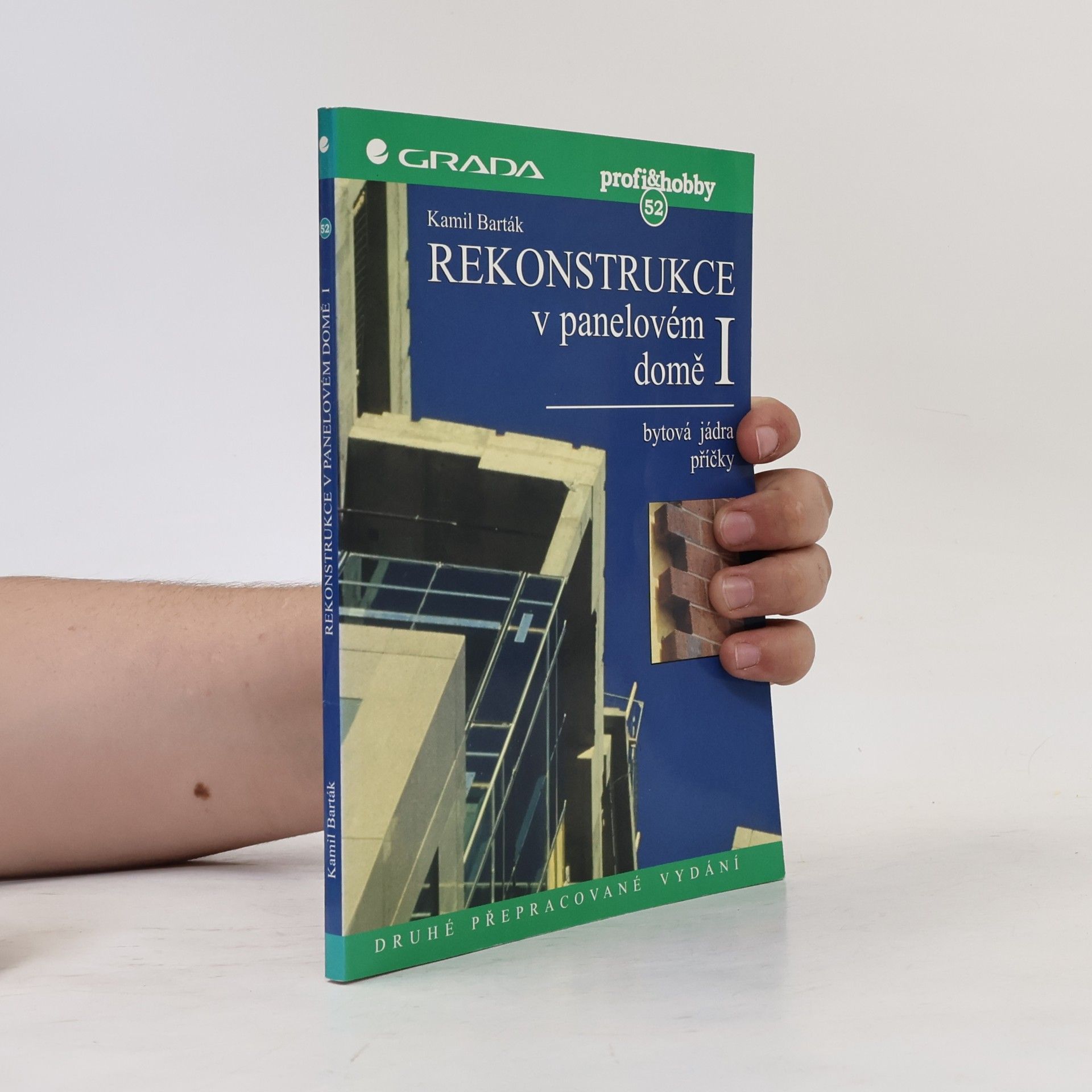 Kamil Barták Rekonstrukce v panelovém domě I