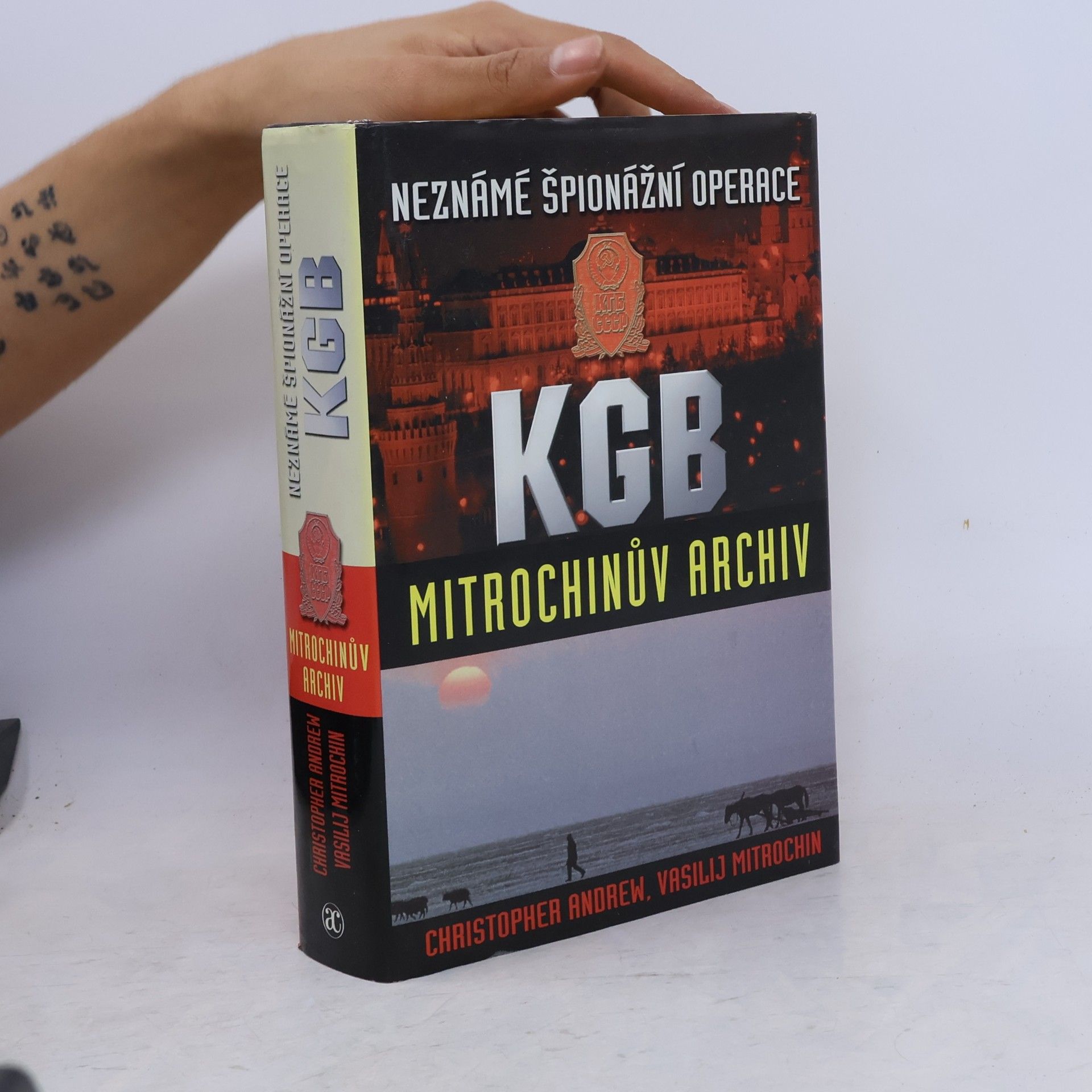 Christopher Andrew Neznámé špionážní operace KGB