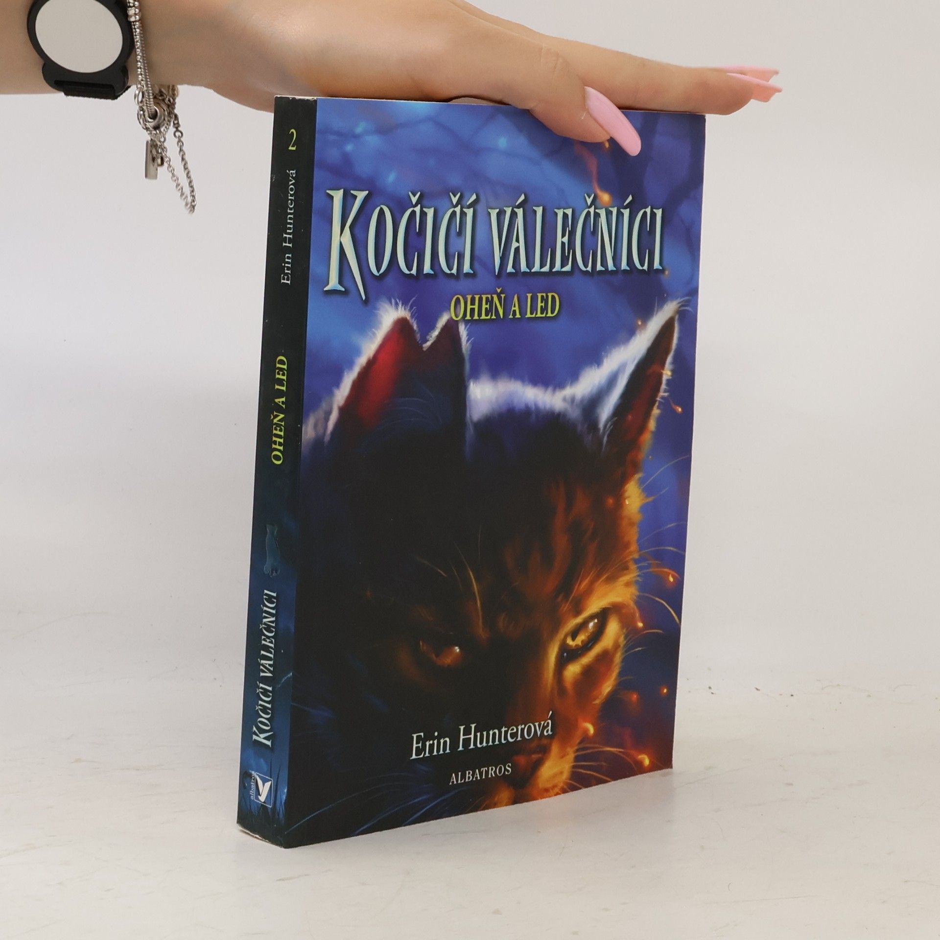 Erin Hunter Kočičí válečníci: Oheň a led
