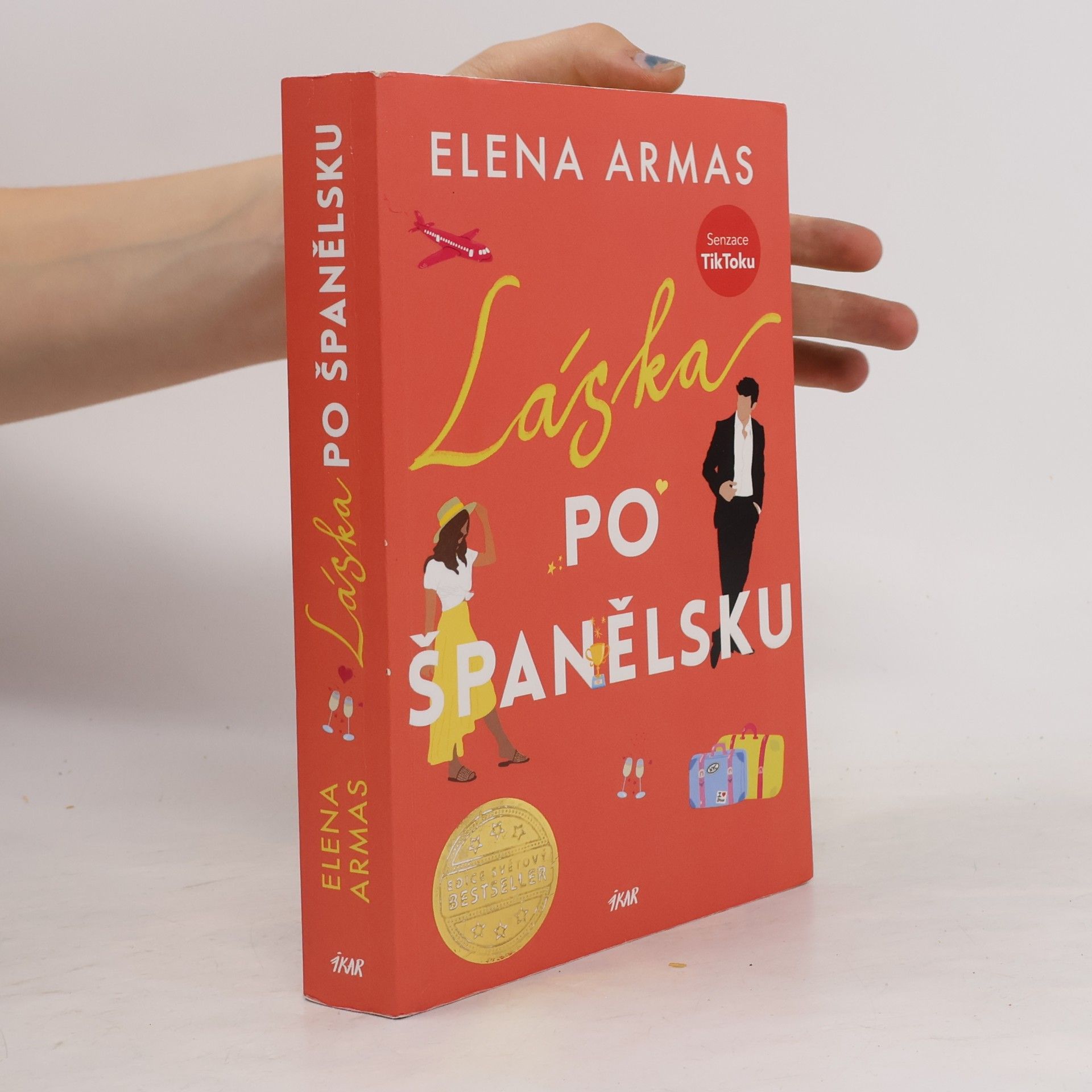 Elena Armas Láska po španělsku