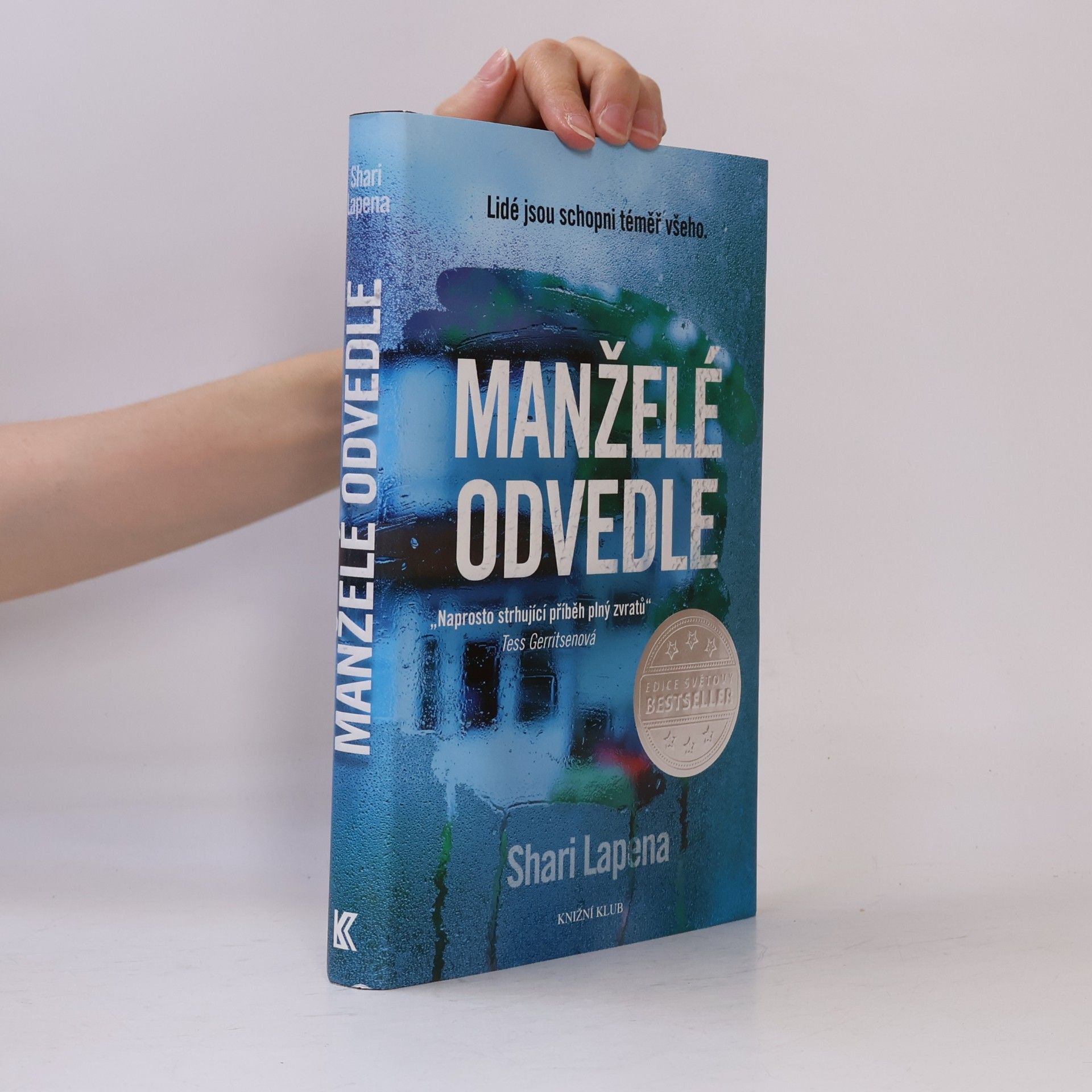 Shari Lapena Manželé odvedle