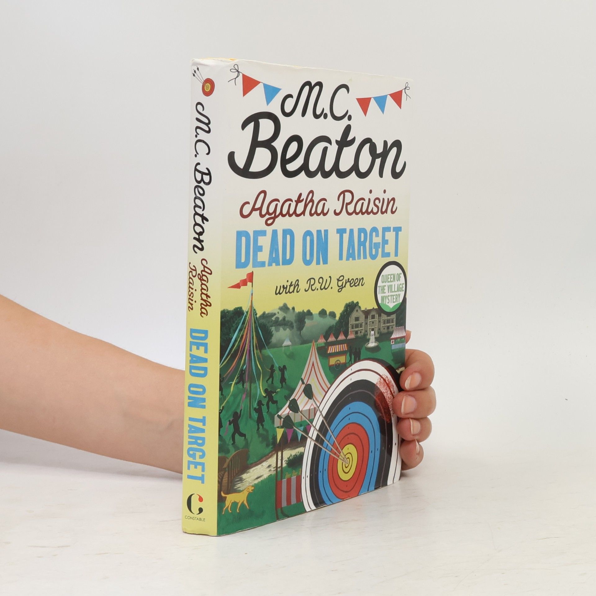 Marion Chesney Agatha Raisin: Dead on Target