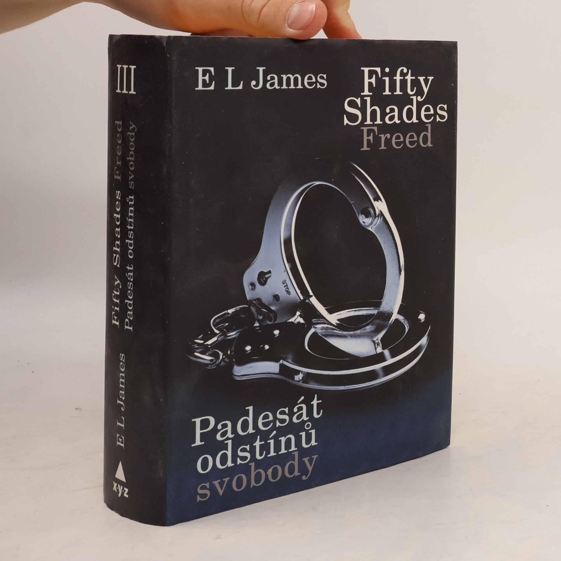 E L James Padesát odstínů svobody