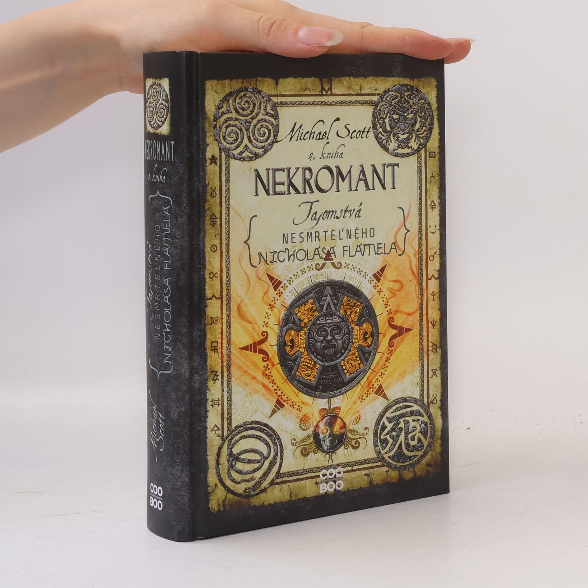 Michael Scott Nekroman: Tajomstvá nesmrteľného Nicholasa Flamela
