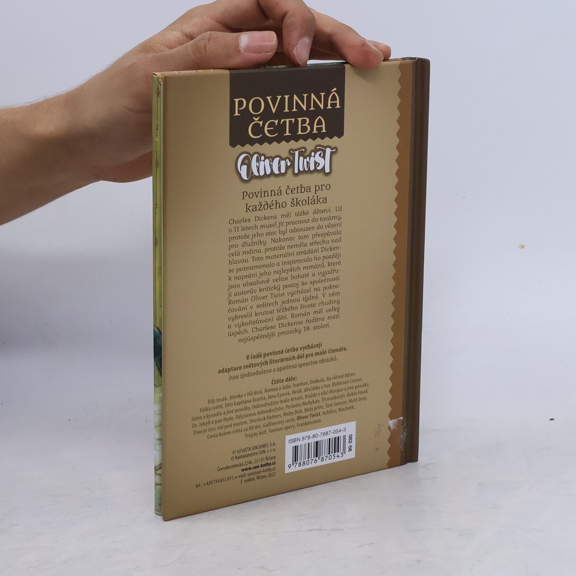 Collectif d'auteurs Povinná četba Oliver Twist